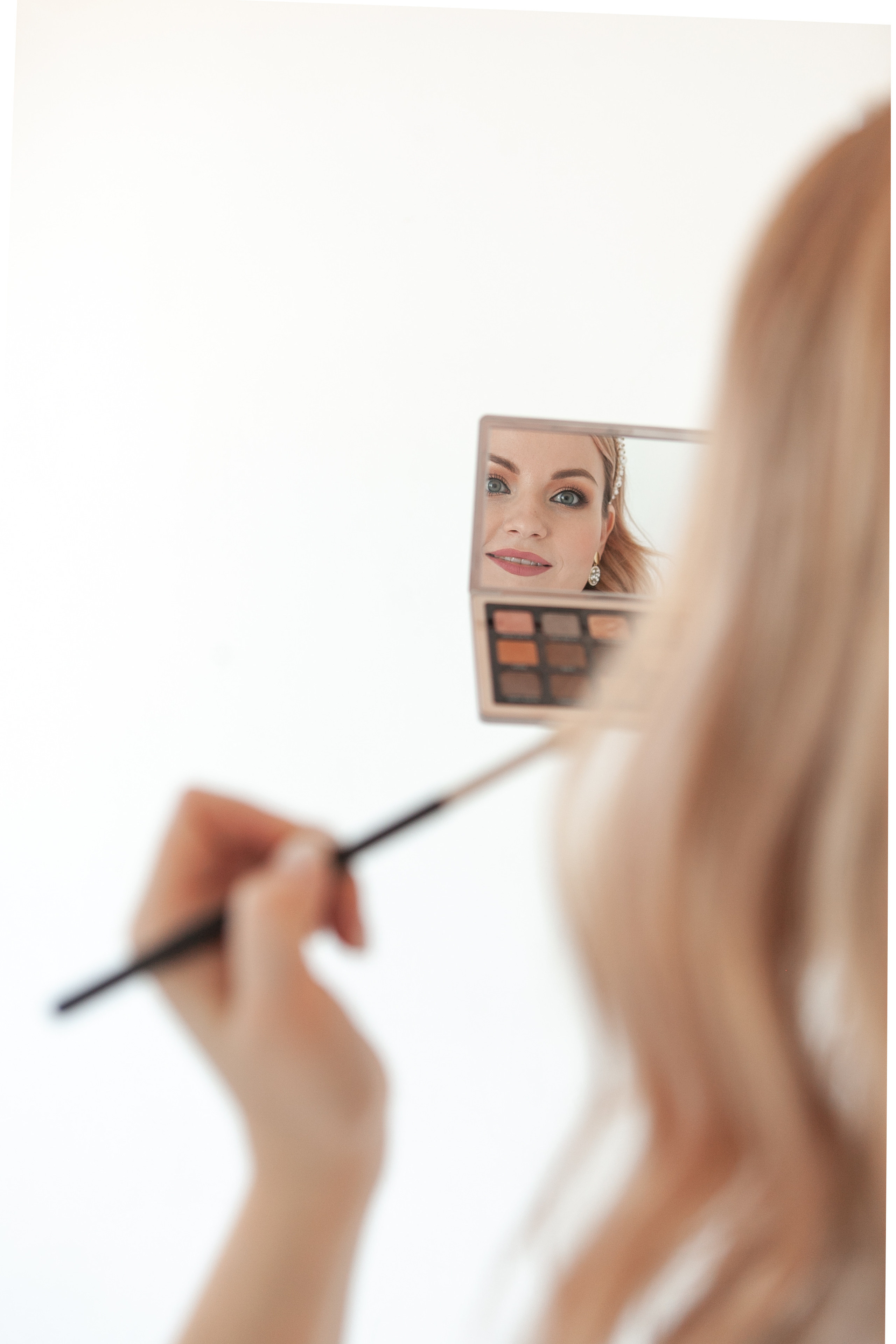 Яркий фотоконтент для визажиста. Контент фотограф Саша Логвиненко