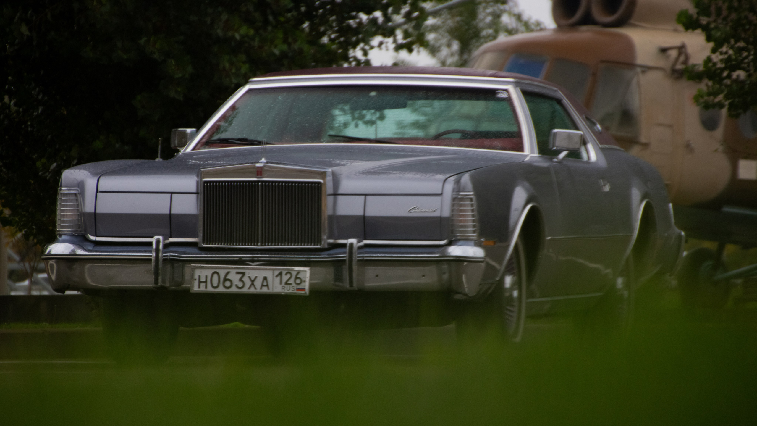 Фото Lincoln Continental Mark IV — купе американской классики