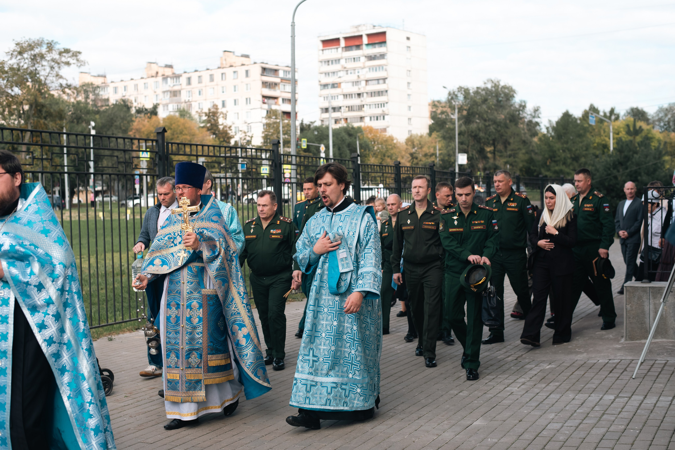 Храм Андрея Боголюбского, служба с участием войск РХБ защиты. Фотограф, визажист. Москва