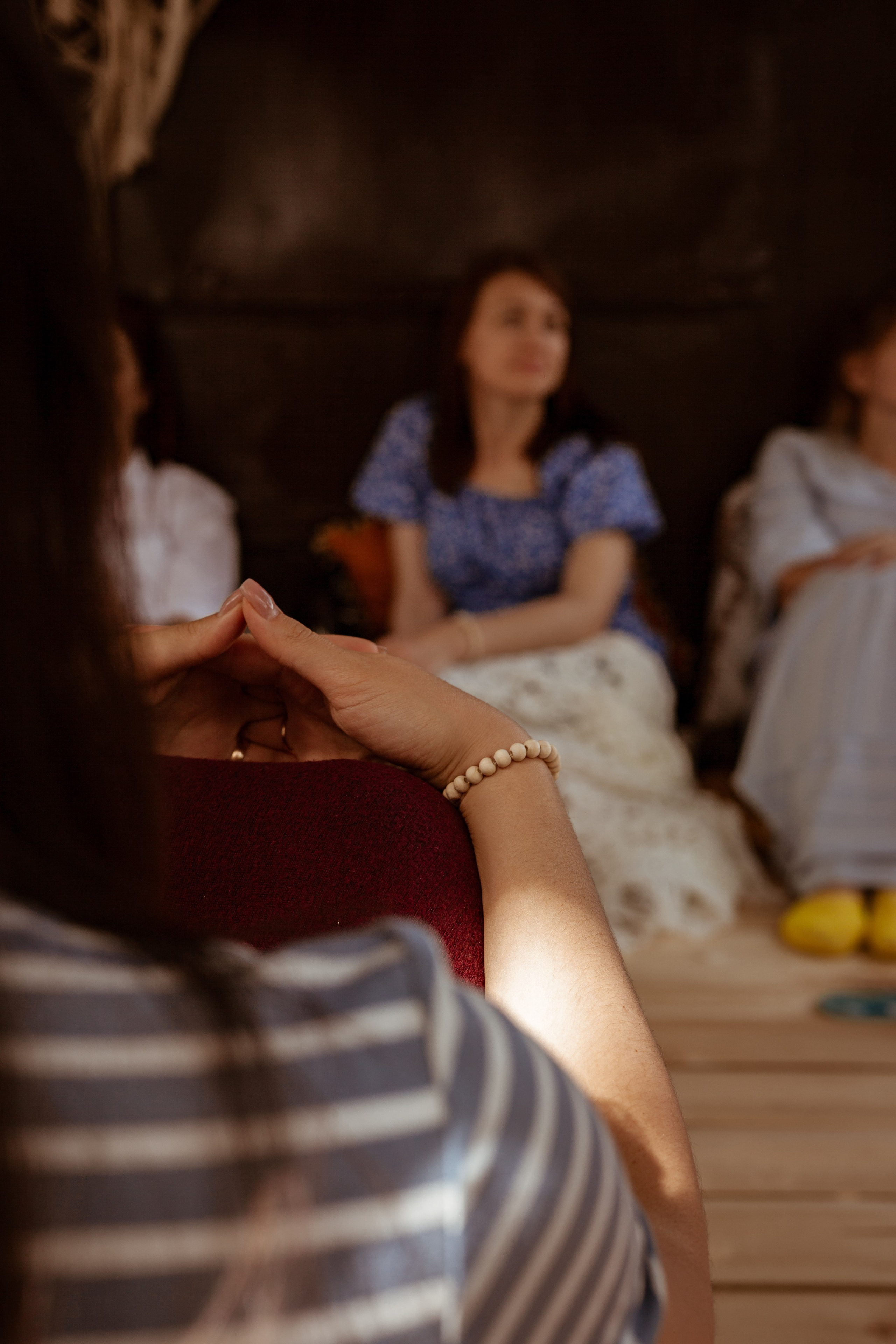 Уютный женский круг. Фотограф Старый Оскол Мавлыга Мария