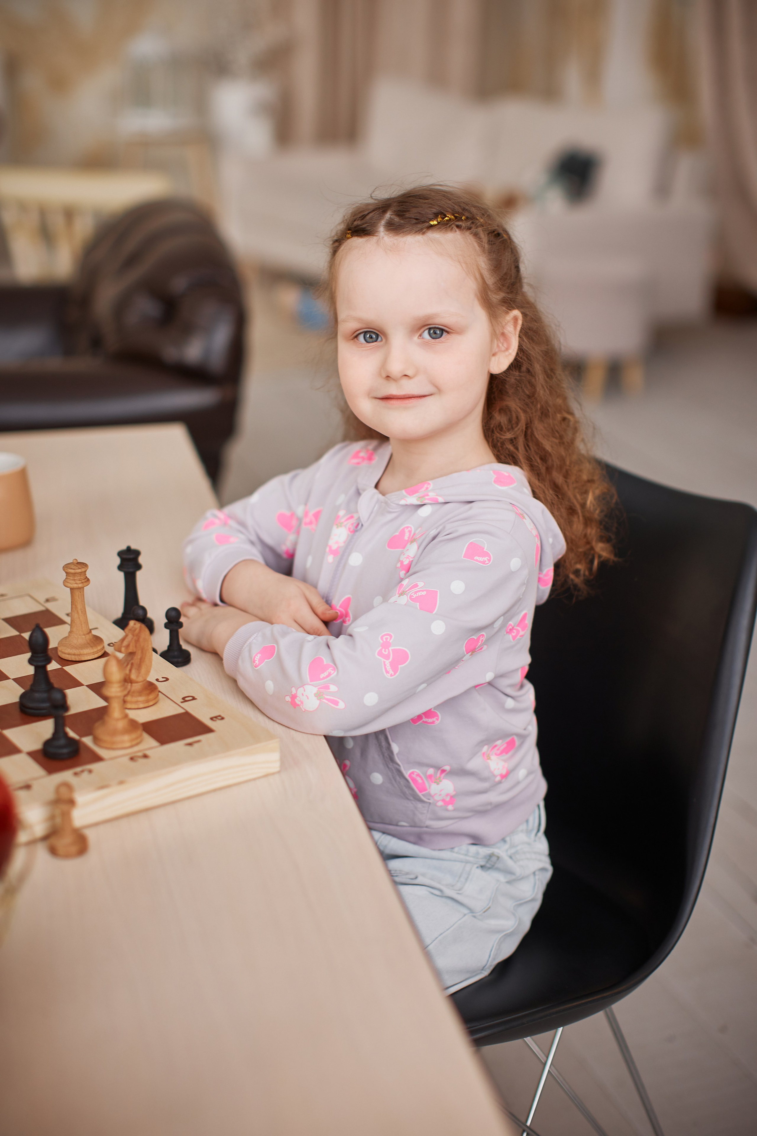 Портреты. Выпускные альбомы в городе Курган для всех