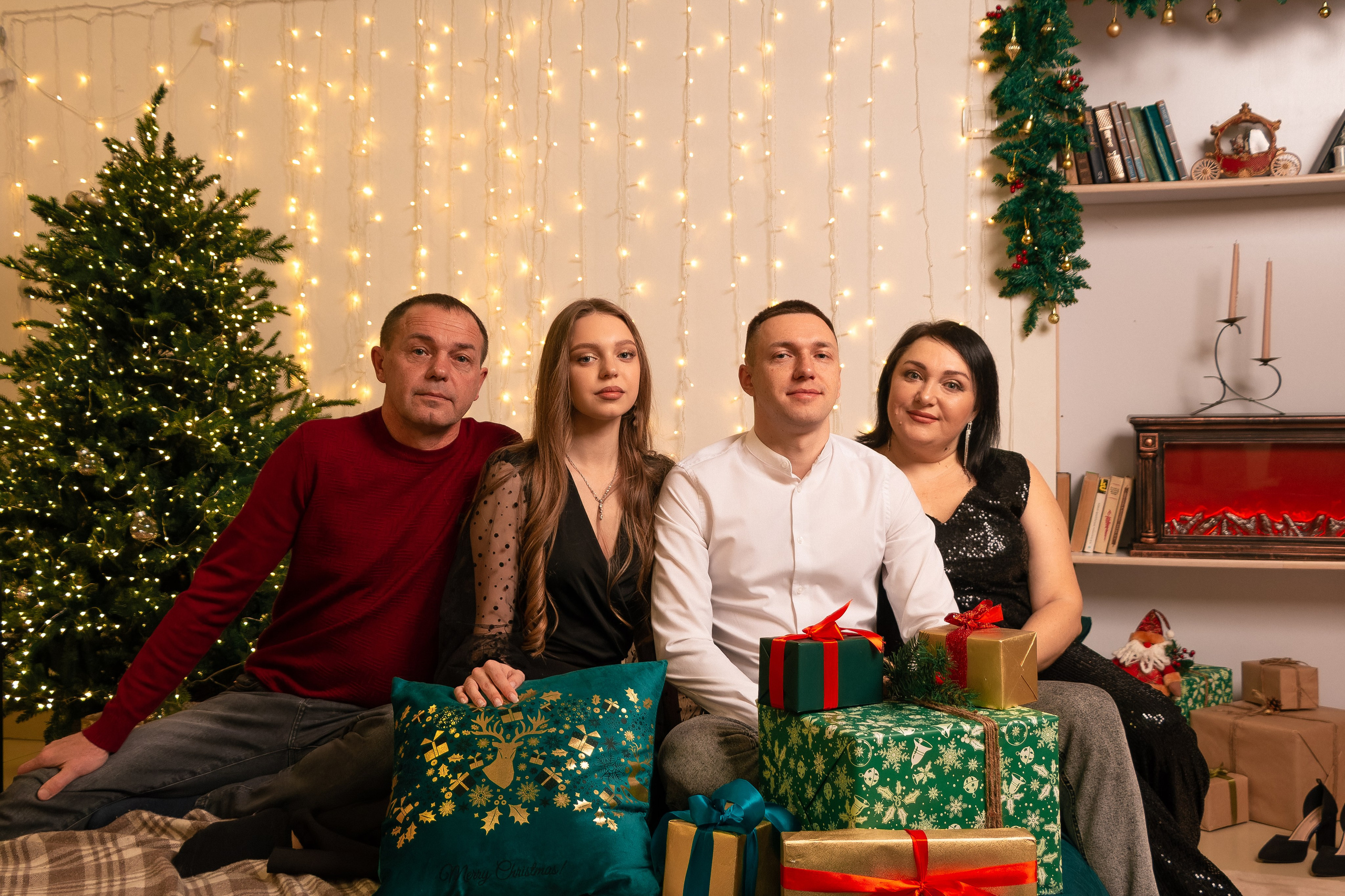 Новогодняя фотосессия Ивановых. Фотограф Артём Ющенко