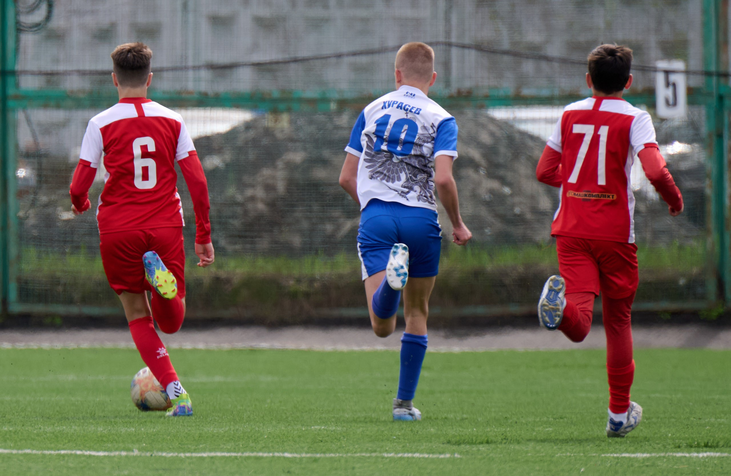 Футбол. Кубок РФС среди юношеских команд клубов ФНЛ «Приволжье». Спортивный репортажный фотограф в Ижевске Сергей Мерзляков
