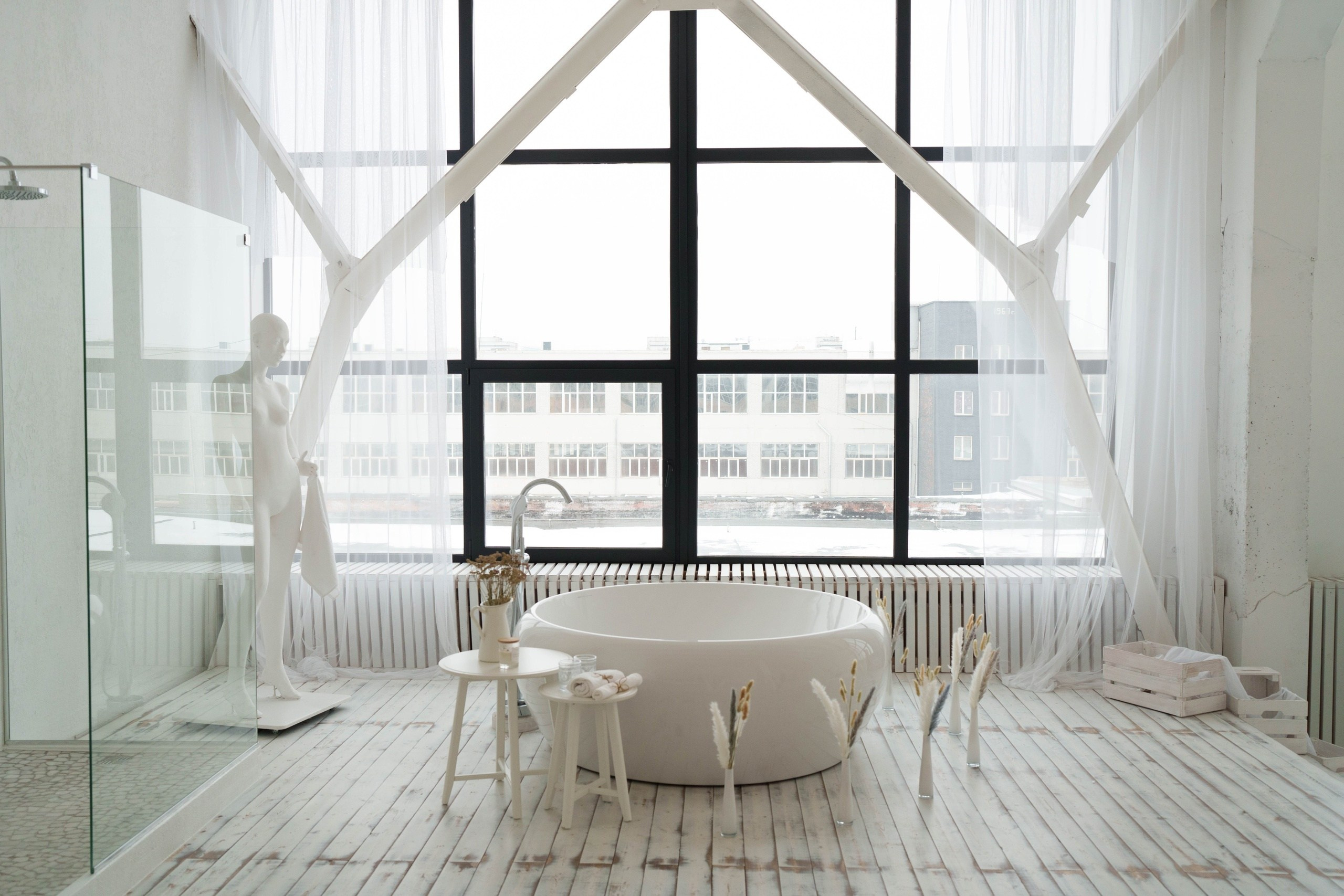 Студия Мун зал Белый, 1700 руб. в час. Классный фотограф Красноярска Васильева Ирина