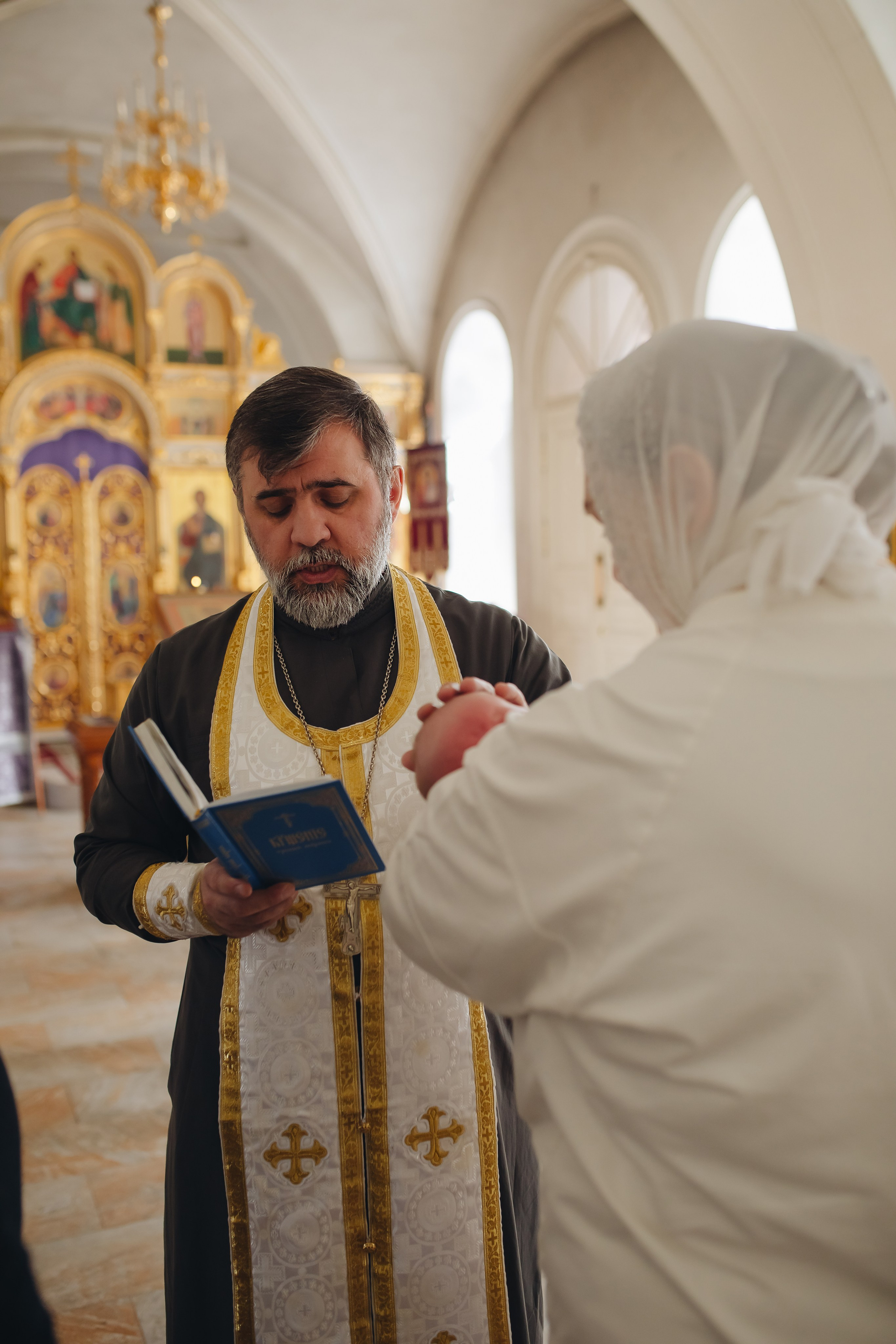Крещение в светлом Храме. Семейный и детский фотограф в Москве Дорогова Екатерина