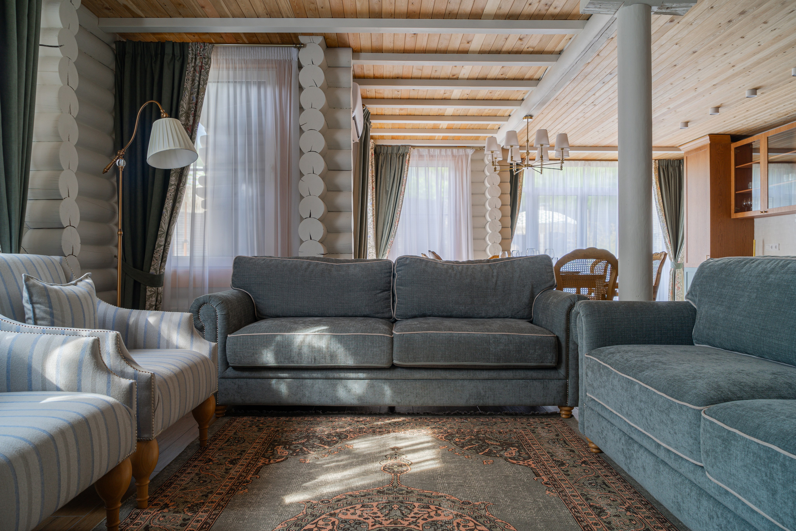 Бридж виллы. Декорактив Москва