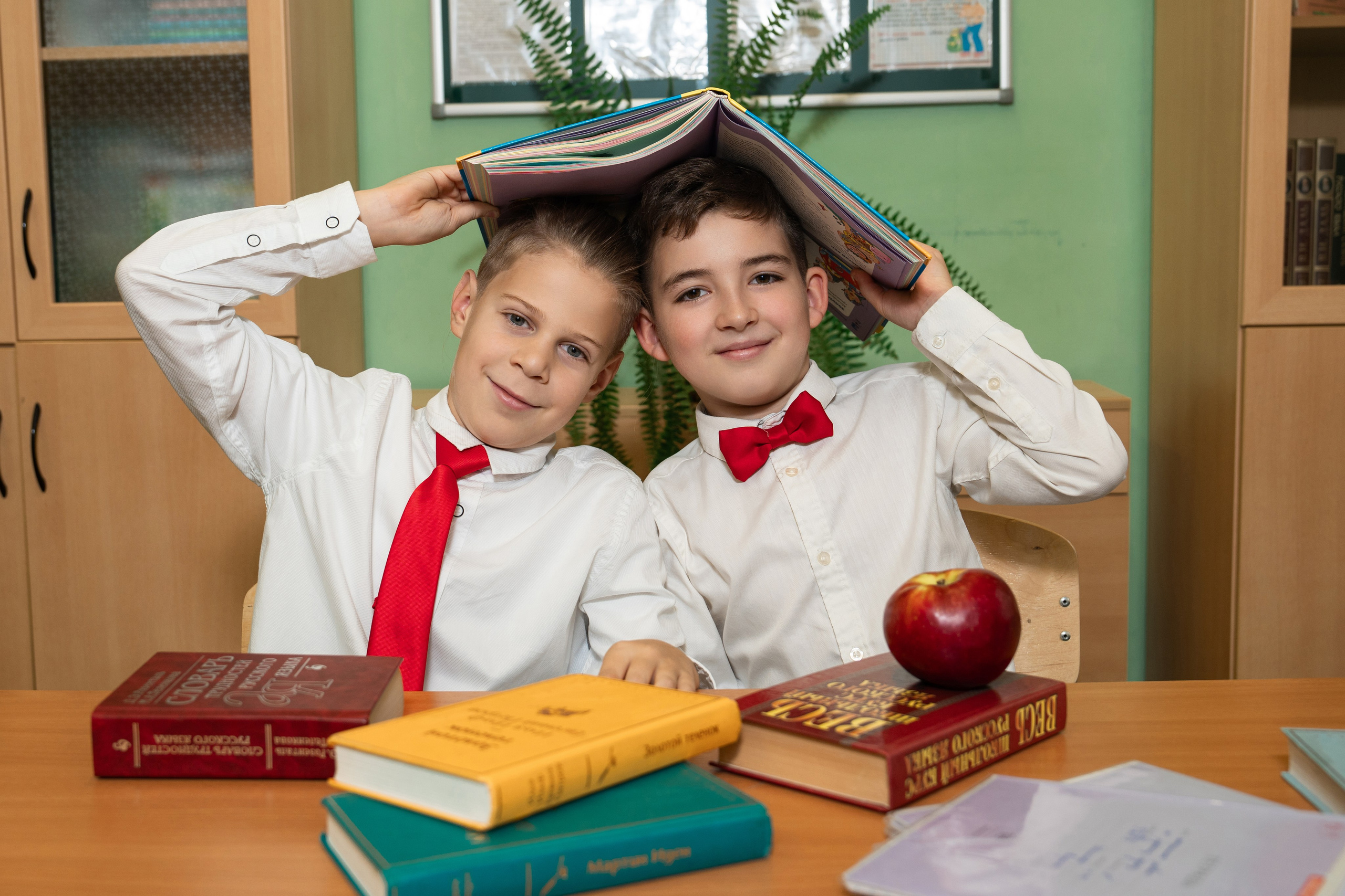 Школьные будни в улыбках. Крамер Юлиана детский и семейный фотограф