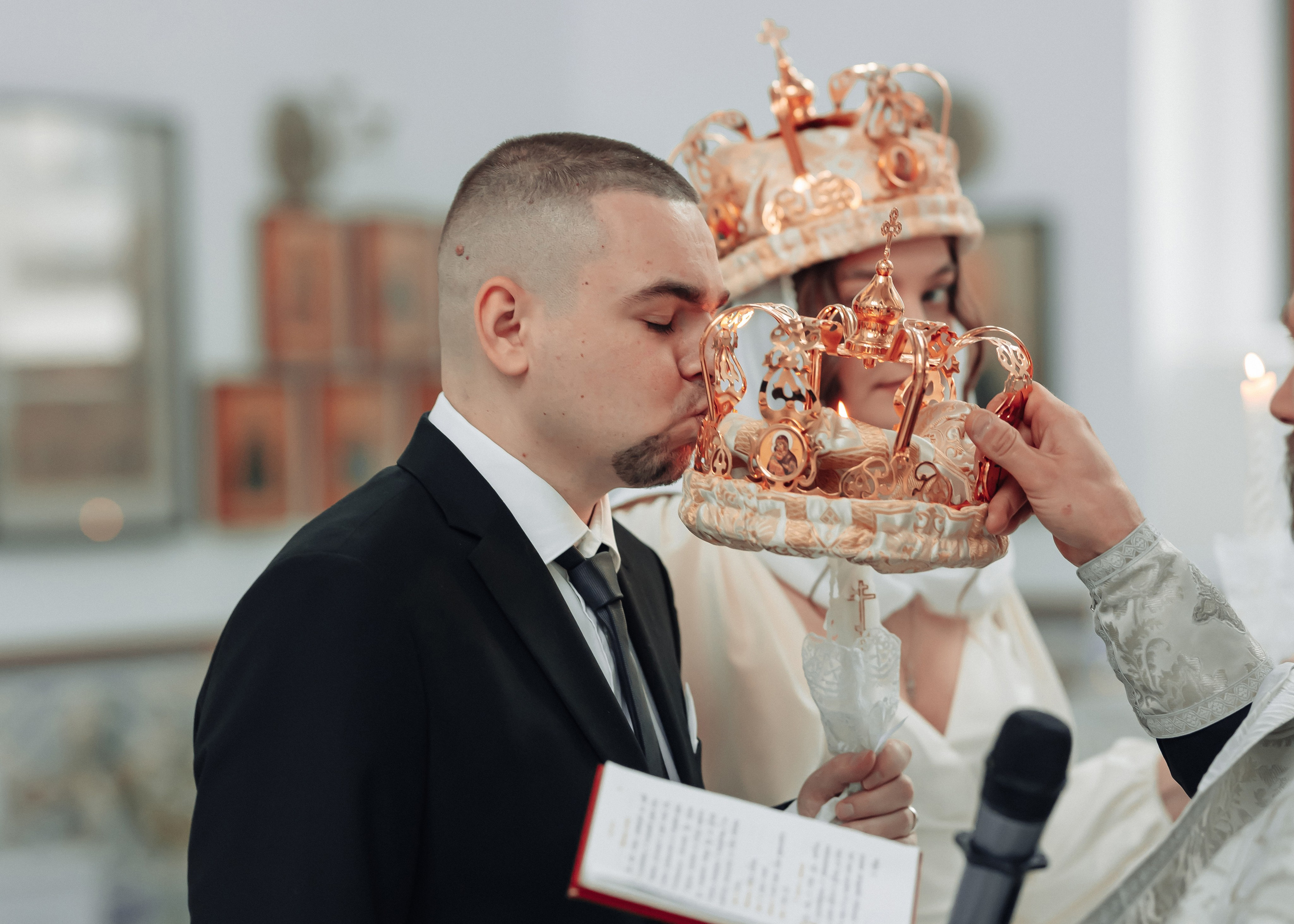 Венчание «Венцы любви и верности». Крамер Юлиана детский и семейный фотограф