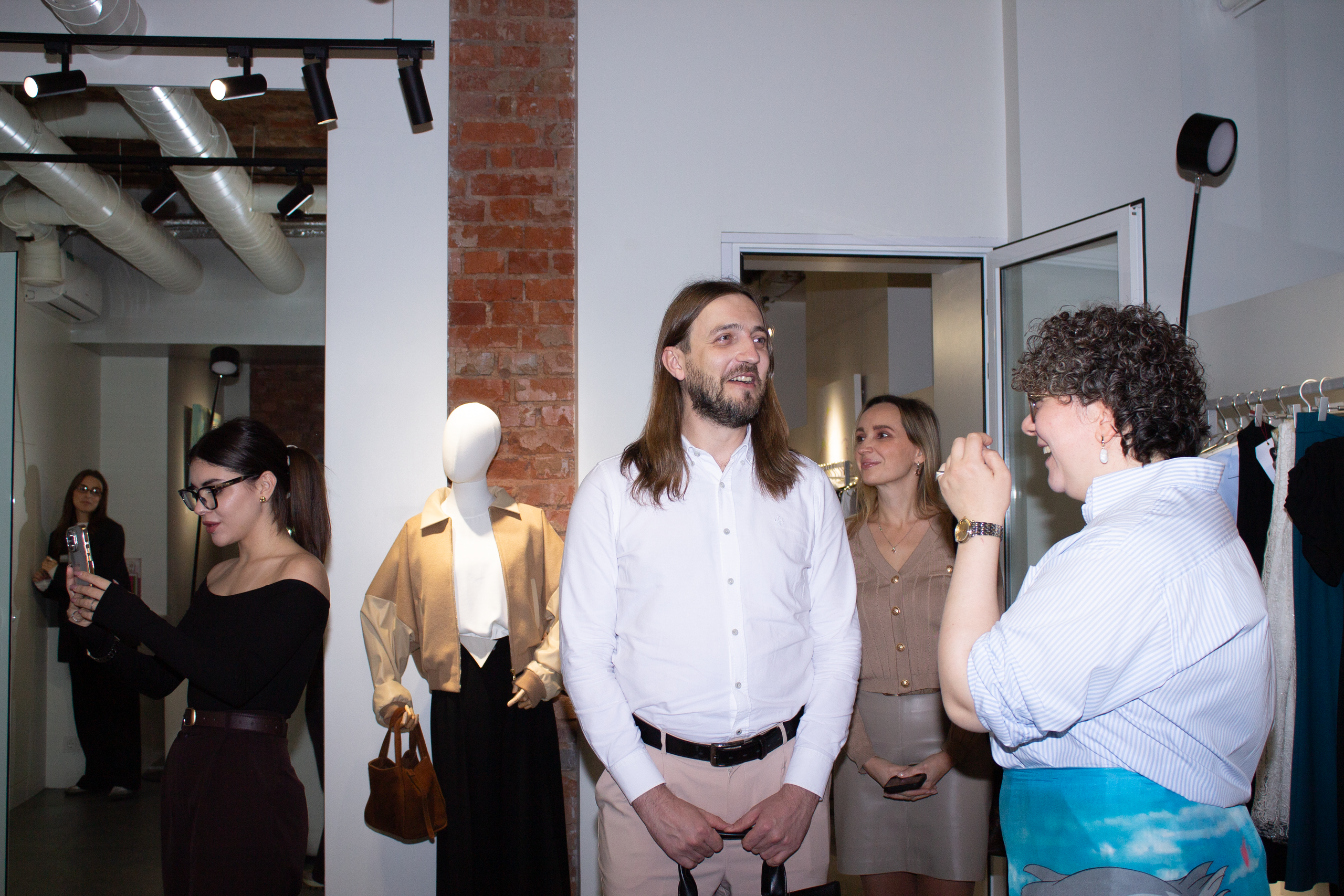 Вернисаж Таро Анонс & Make Me Happy. Крылов Кирилл Фотограф Москва