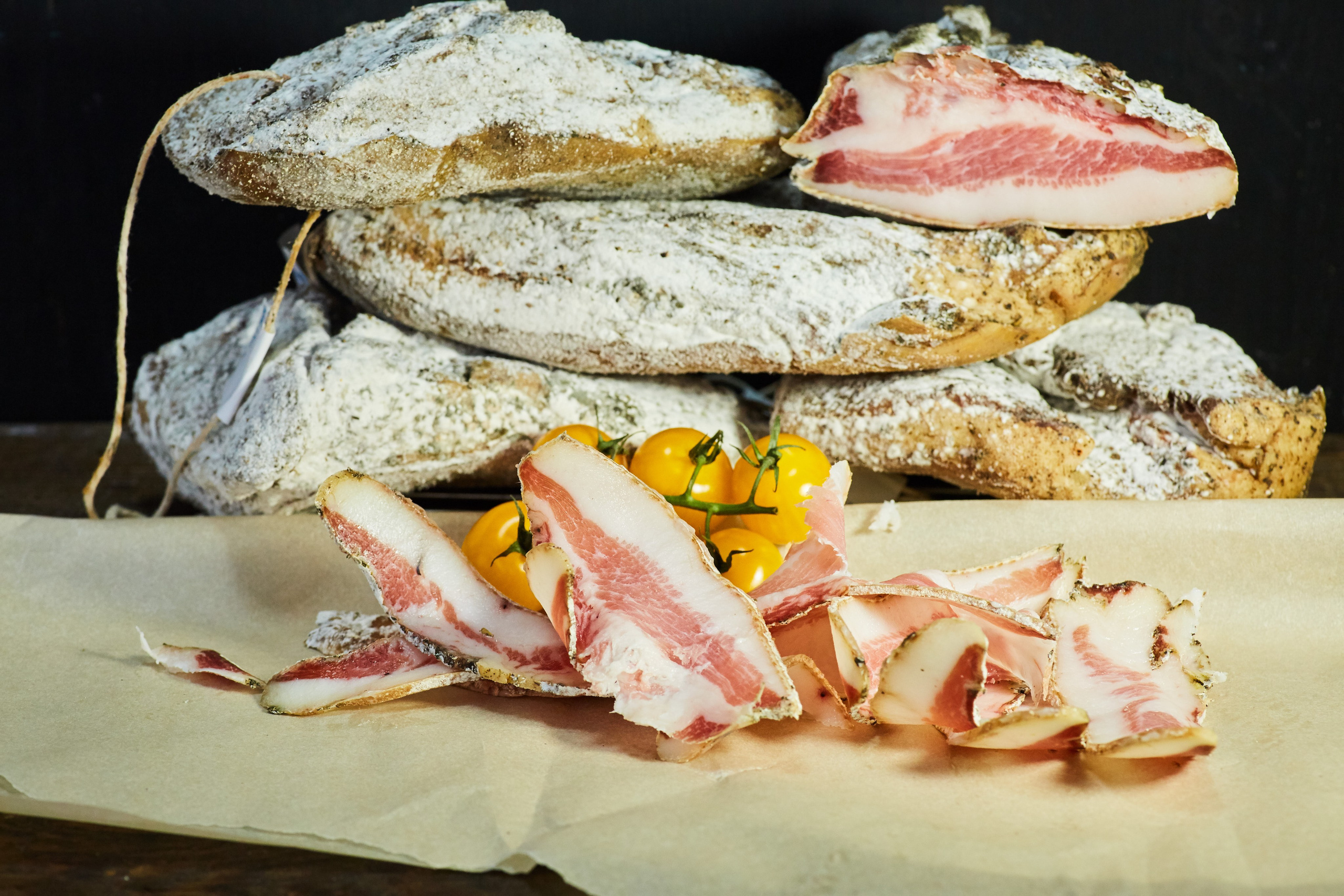 Продукция компании Центральный мясной. Фотохудожник Наталия Кирсанова