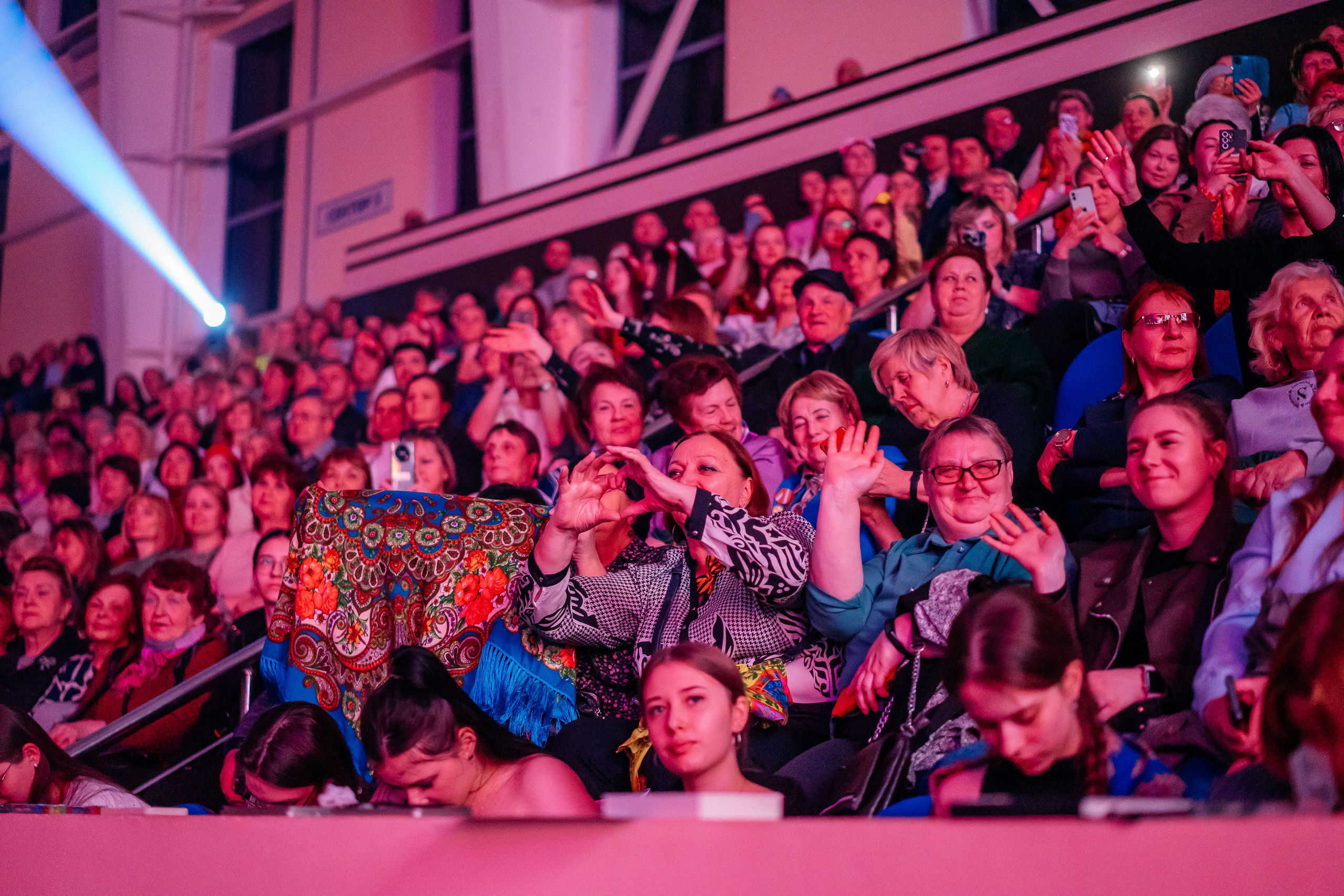 Концерт Надежды Кадышевой в Смоленске. Фотограф и видеограф Смоленск | Студия Цезарь