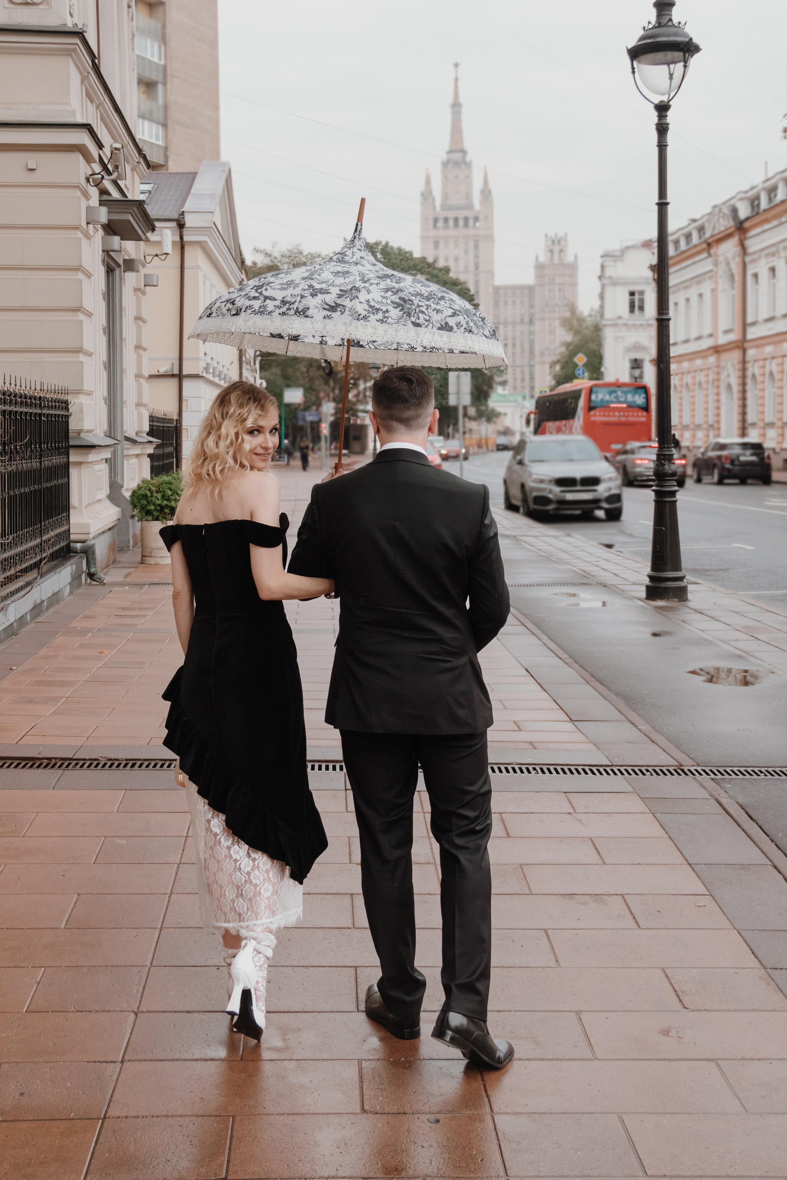 Under umbrella. Наталия Фролова. Фотограф. Москва