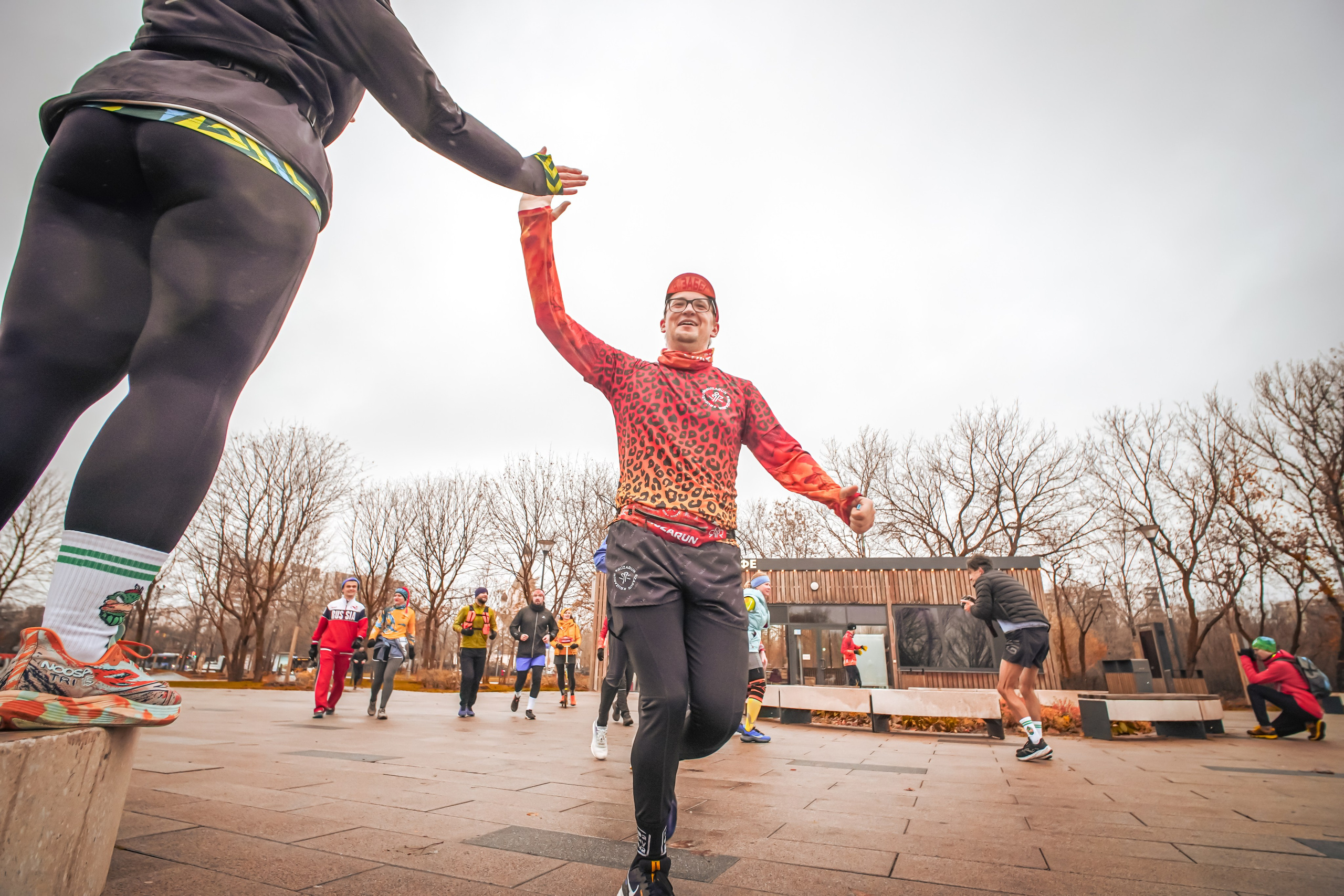 #марафонудома #яuzarun 2024 2-я петля, группа 6:30. Роман Капилюшов. Бег. Фото. Видео. г. Люберцы