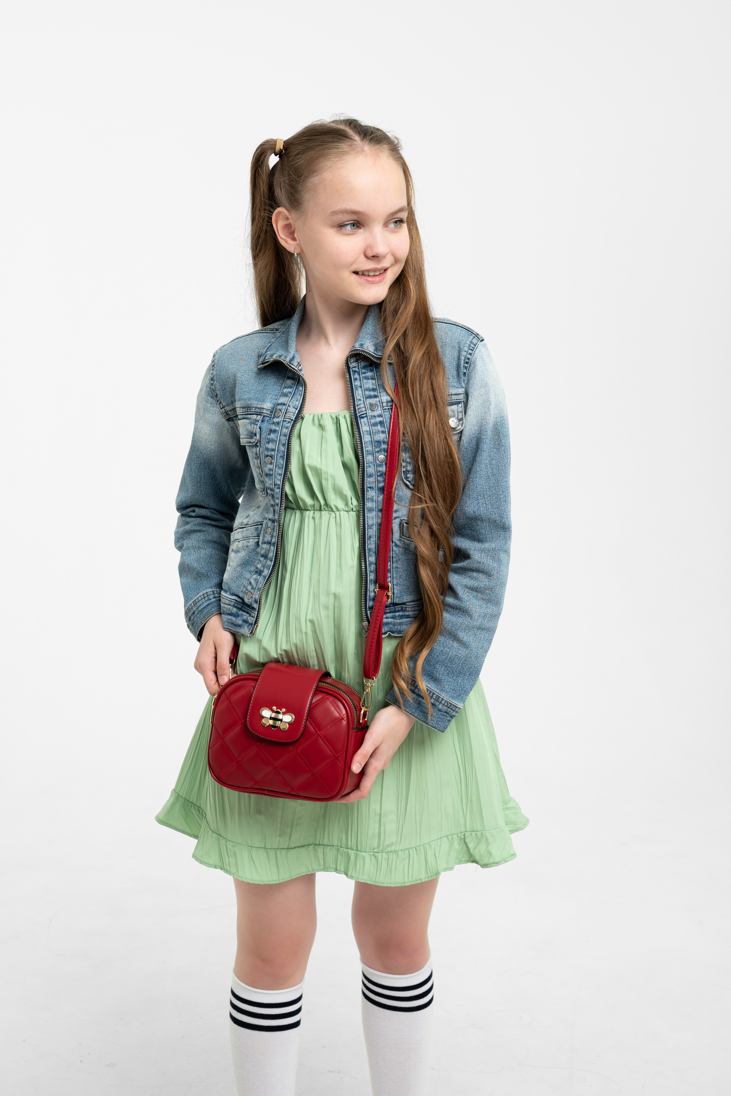 Детские сумки. Предметный фотограф, фото для маркетплейсов Пятигорск, КМВ