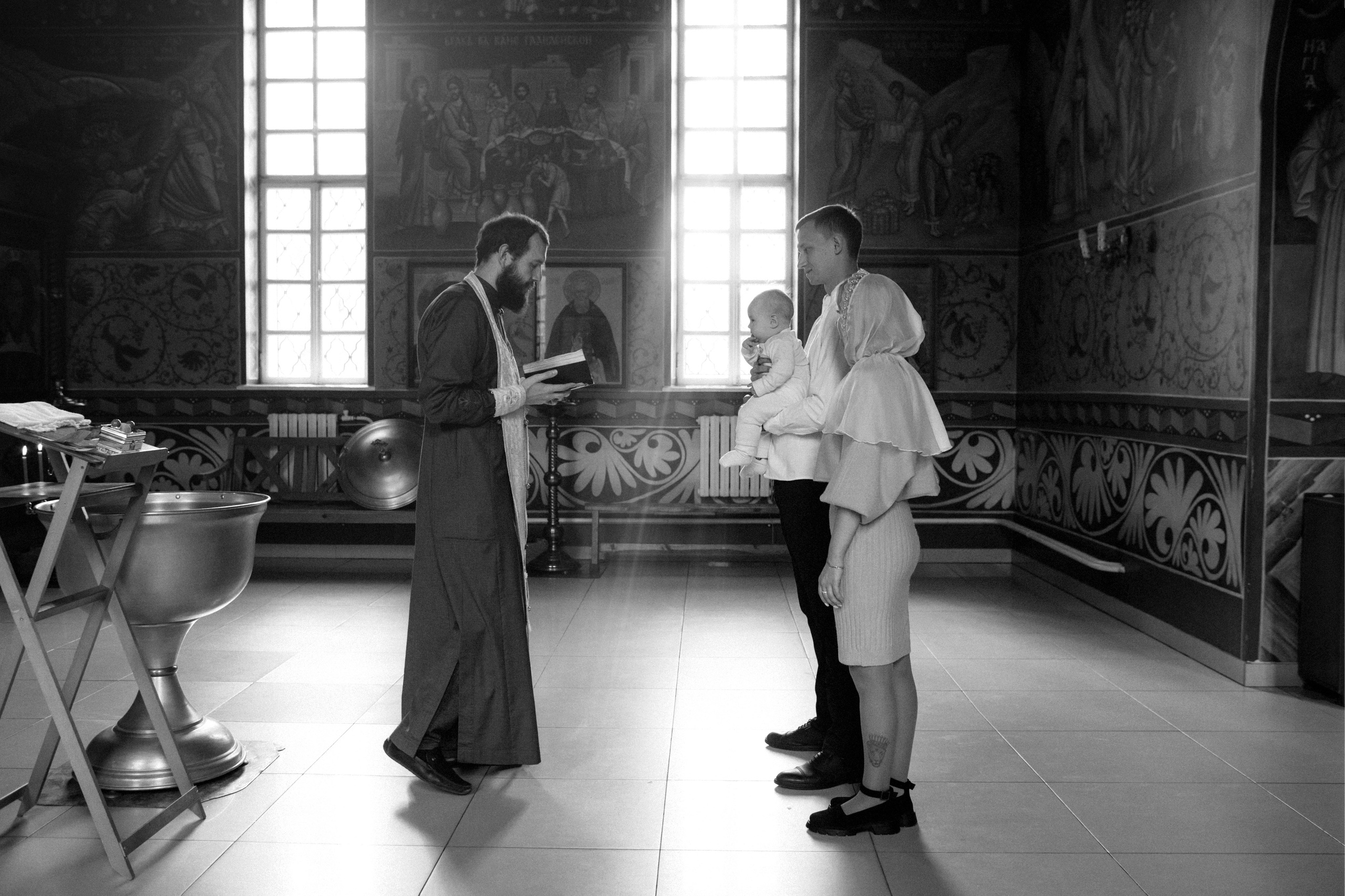 Крещение Константина Собор Казанской иконы Божией Матери (возле ТЦ Север). Фотограф новорожденных Оренбург Оксана Трофимова