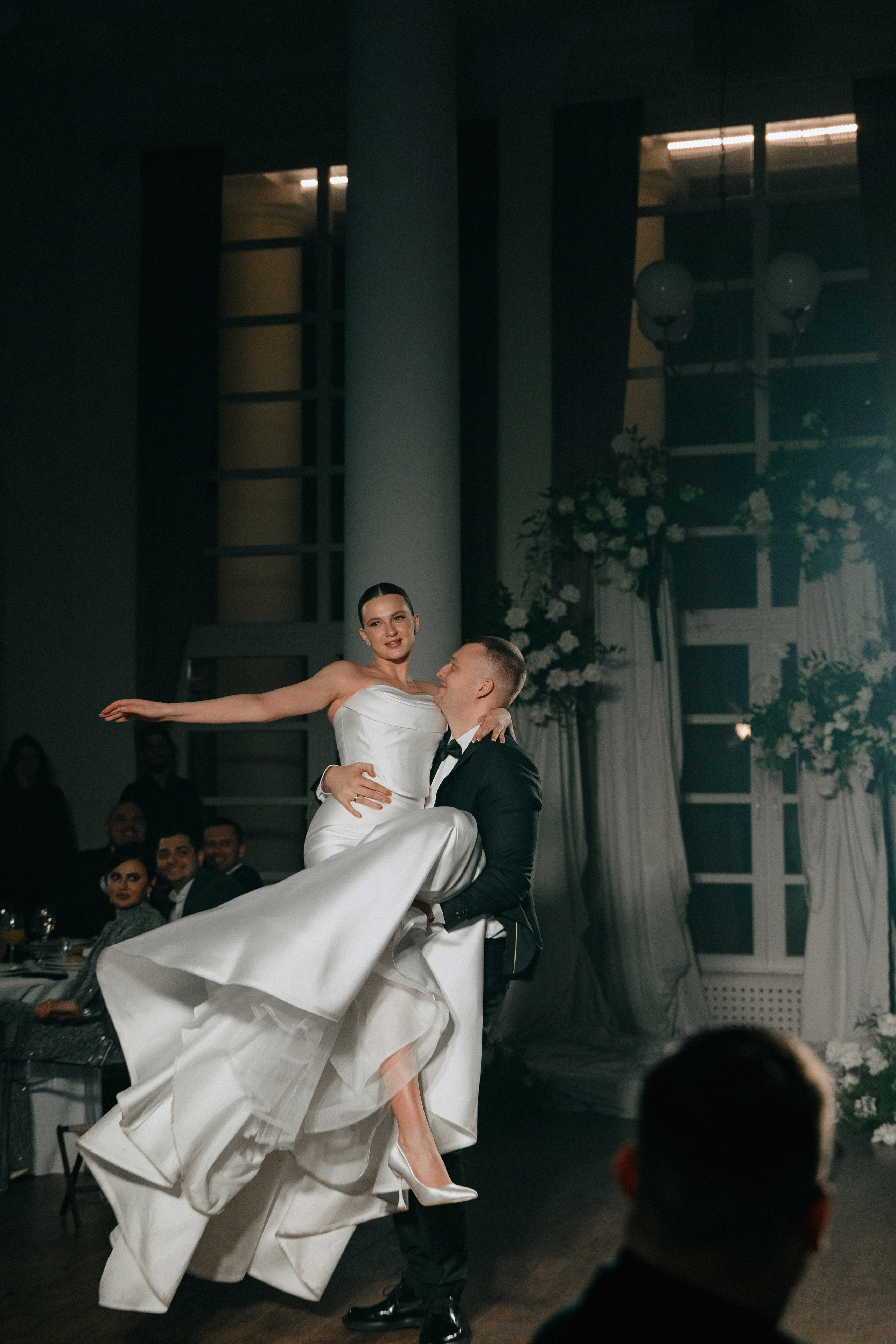 Свадебный банкет на вилле Политика. Свадебный фотограф Москва