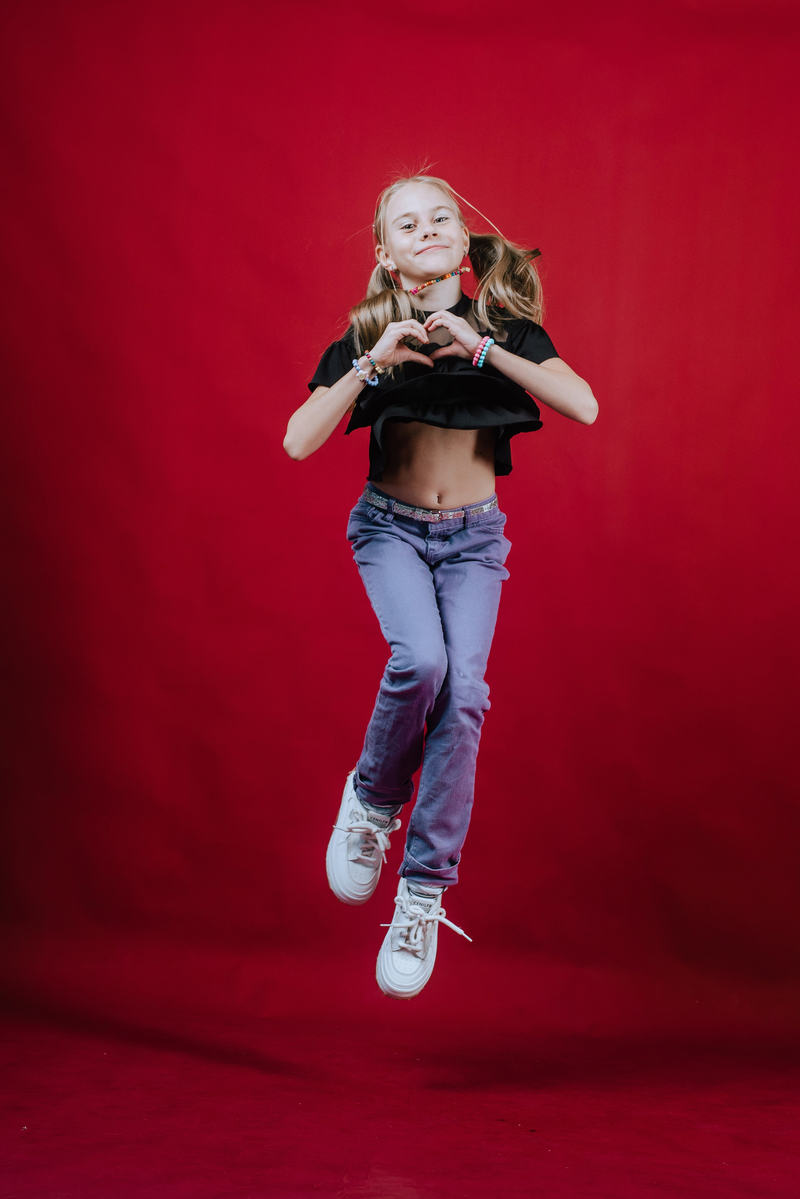 4Б — школа № 1. Фотограф Ярмишко Дарья. Выпускные фотокниги