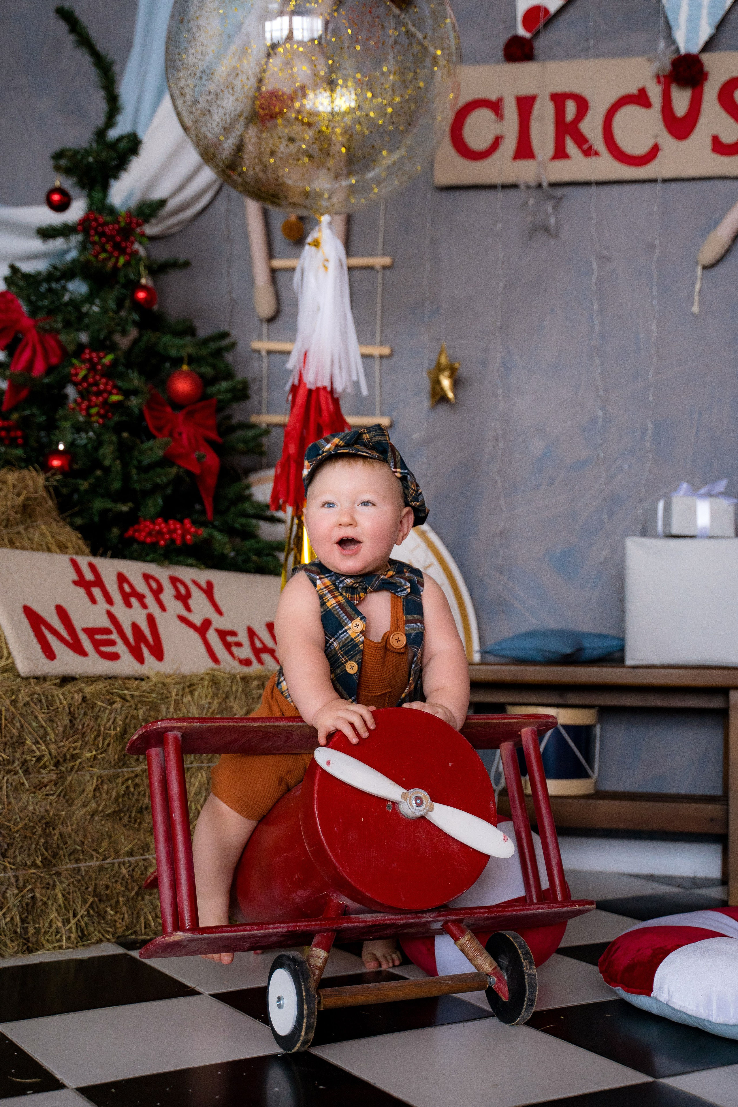 Наряды малышам. Фотостудия Малина в городе Улан-Удэ. Фотограф Ирина Жарникова