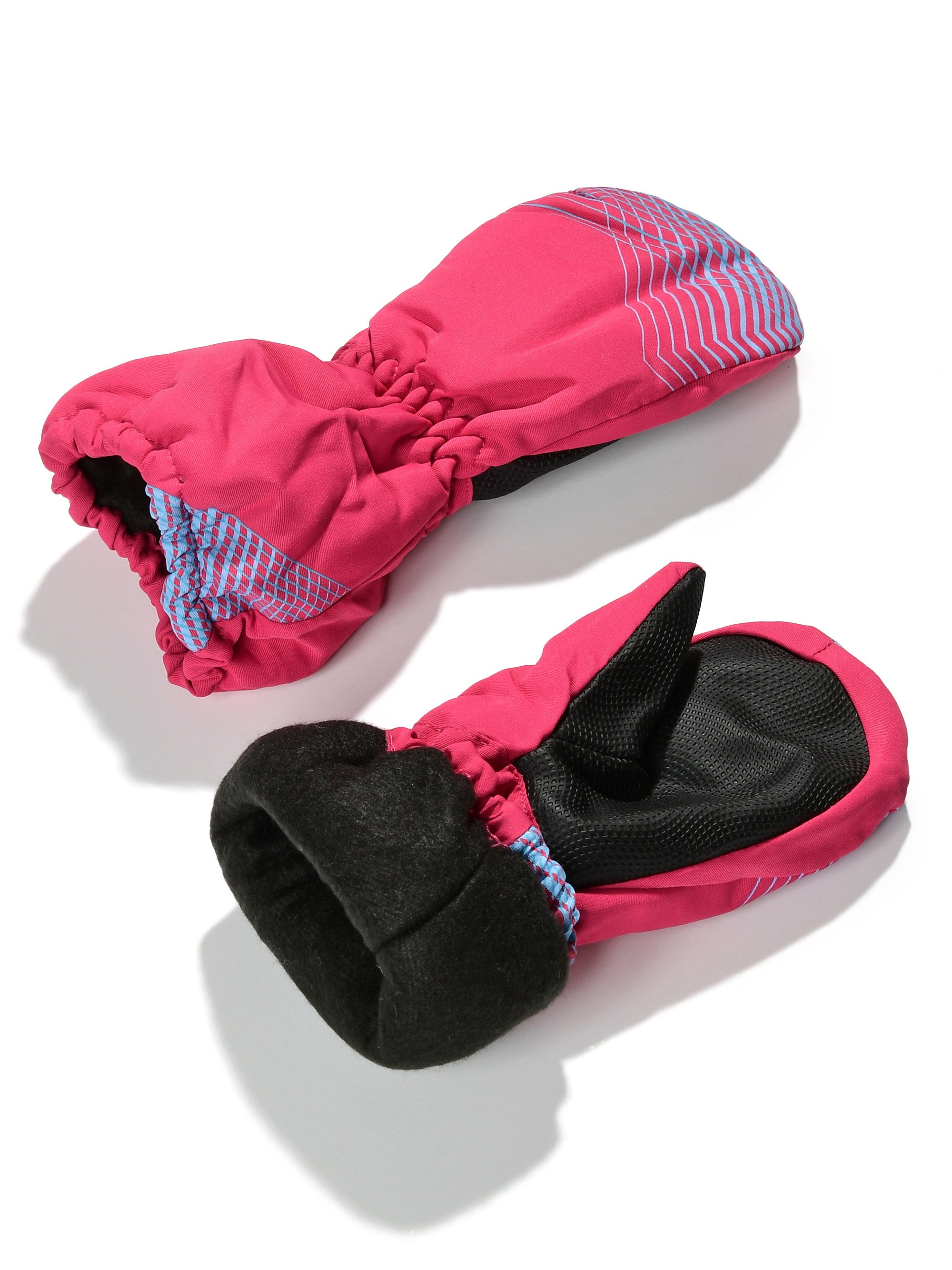 Съёмка перчаток, варежек и руковичек. Предметная фотосъемка для маркетплейсов в Москве. Предметный фотограф Дмитрий Дрогунов