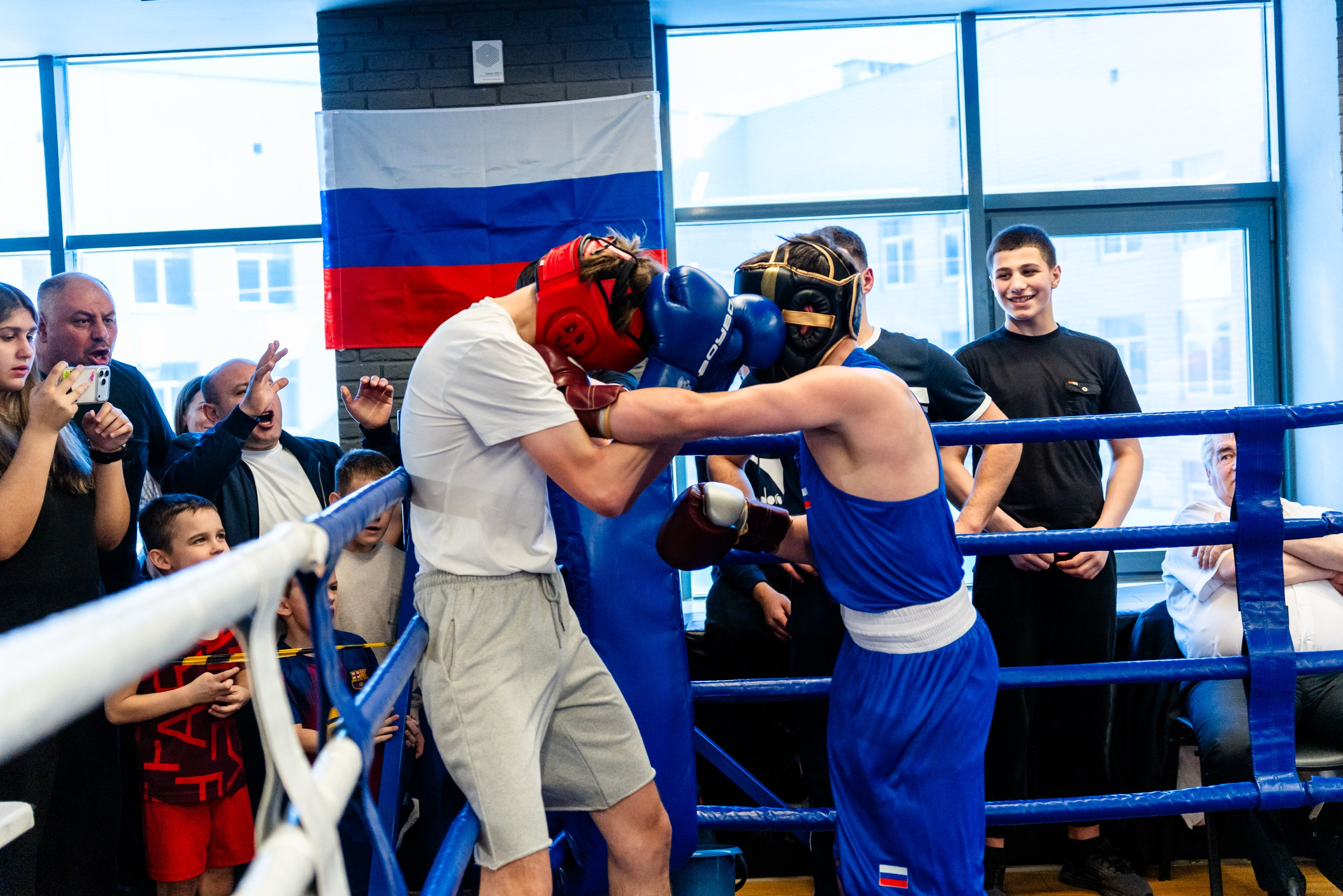 Открытый ринг. Репортажный и портретный фотограф в Нижнем Новгороде Максим Горшков