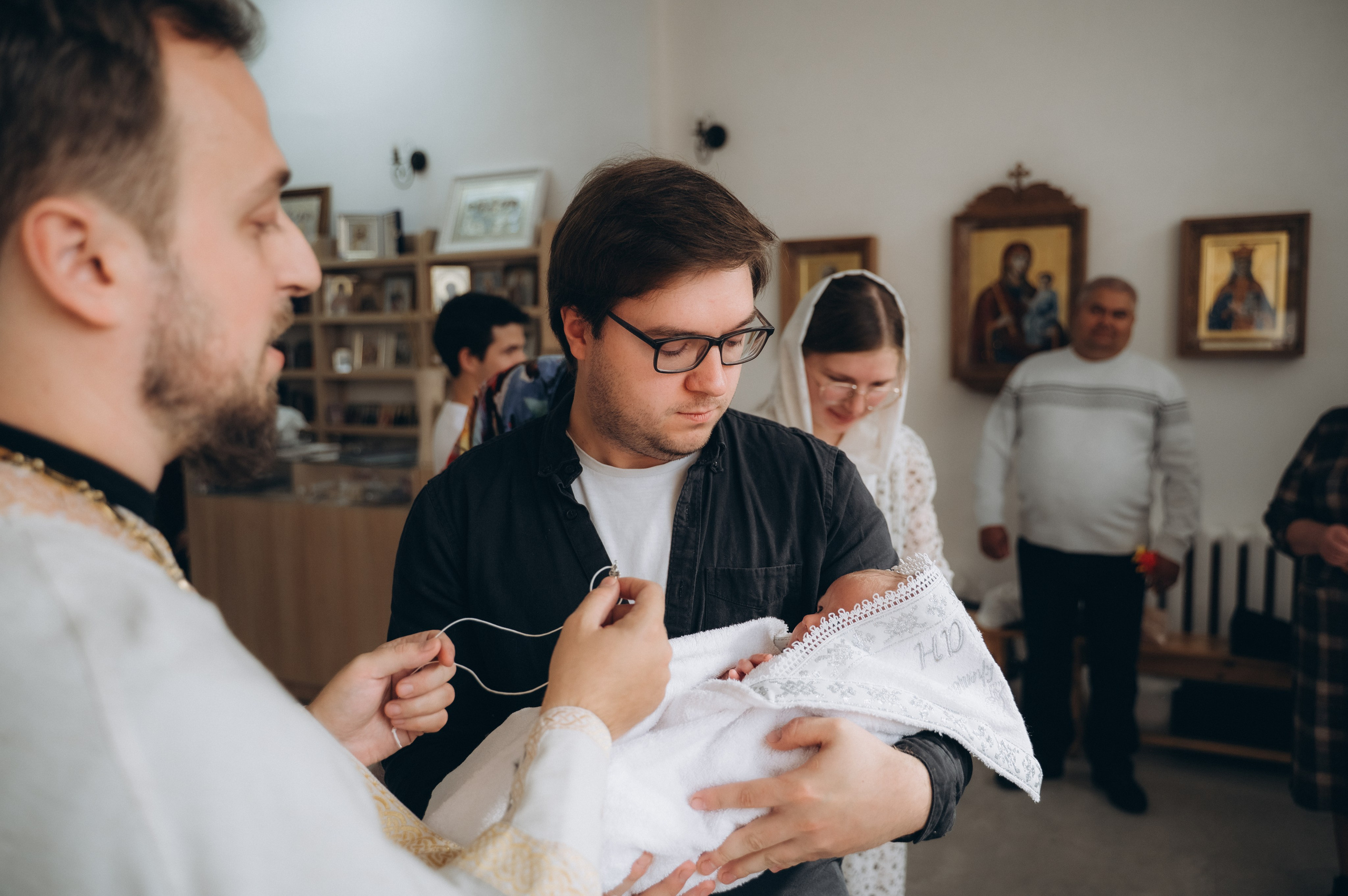 Крещение Ромы (Приход храма святой Равноапостольной княгини Ольги). Семейный фотограф в Минске Дарья Дреко