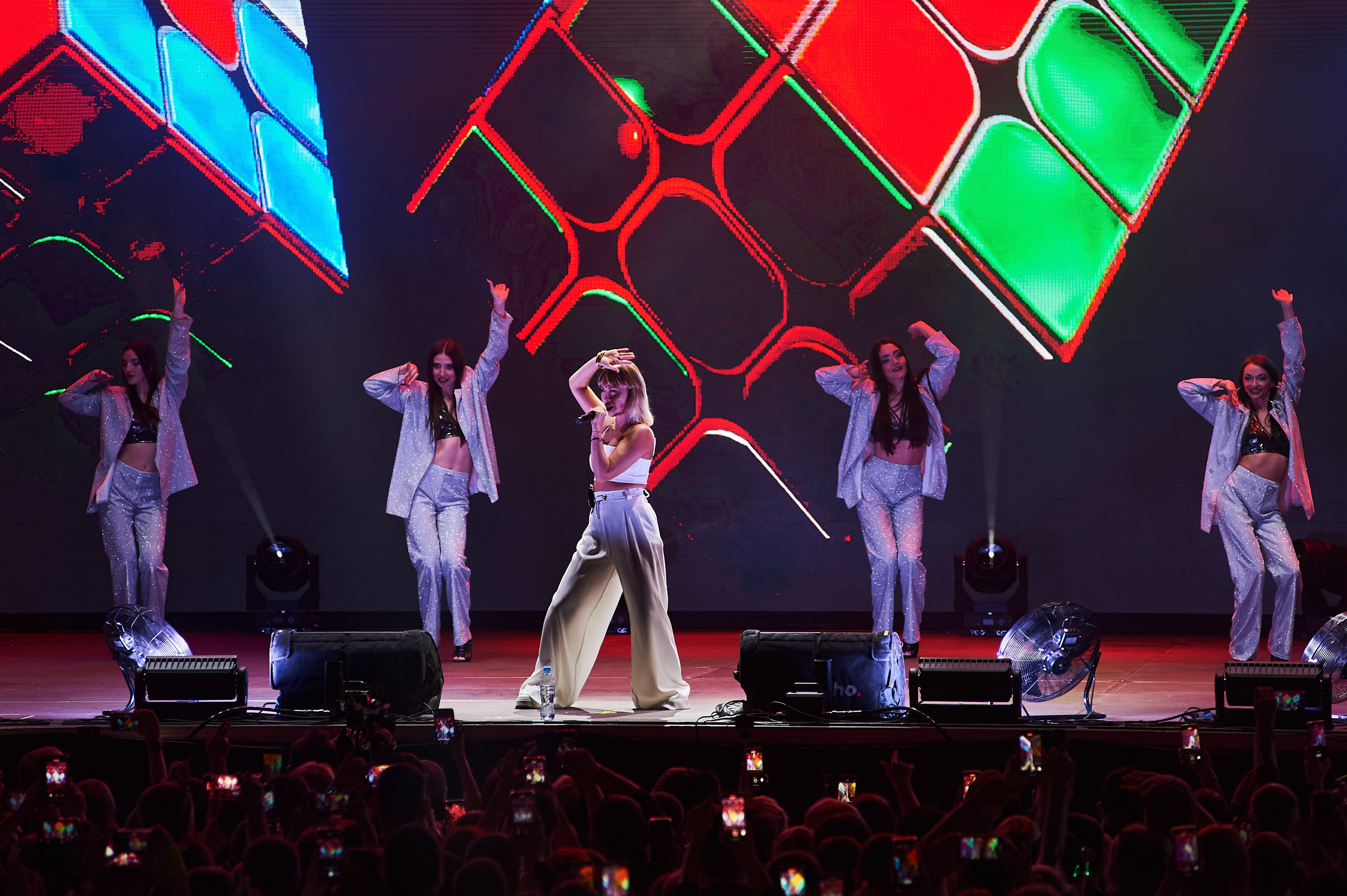 Супердискотека 90-х в Красноярске RECORD. Фотограф Москва Concerts photo / Fashion photо