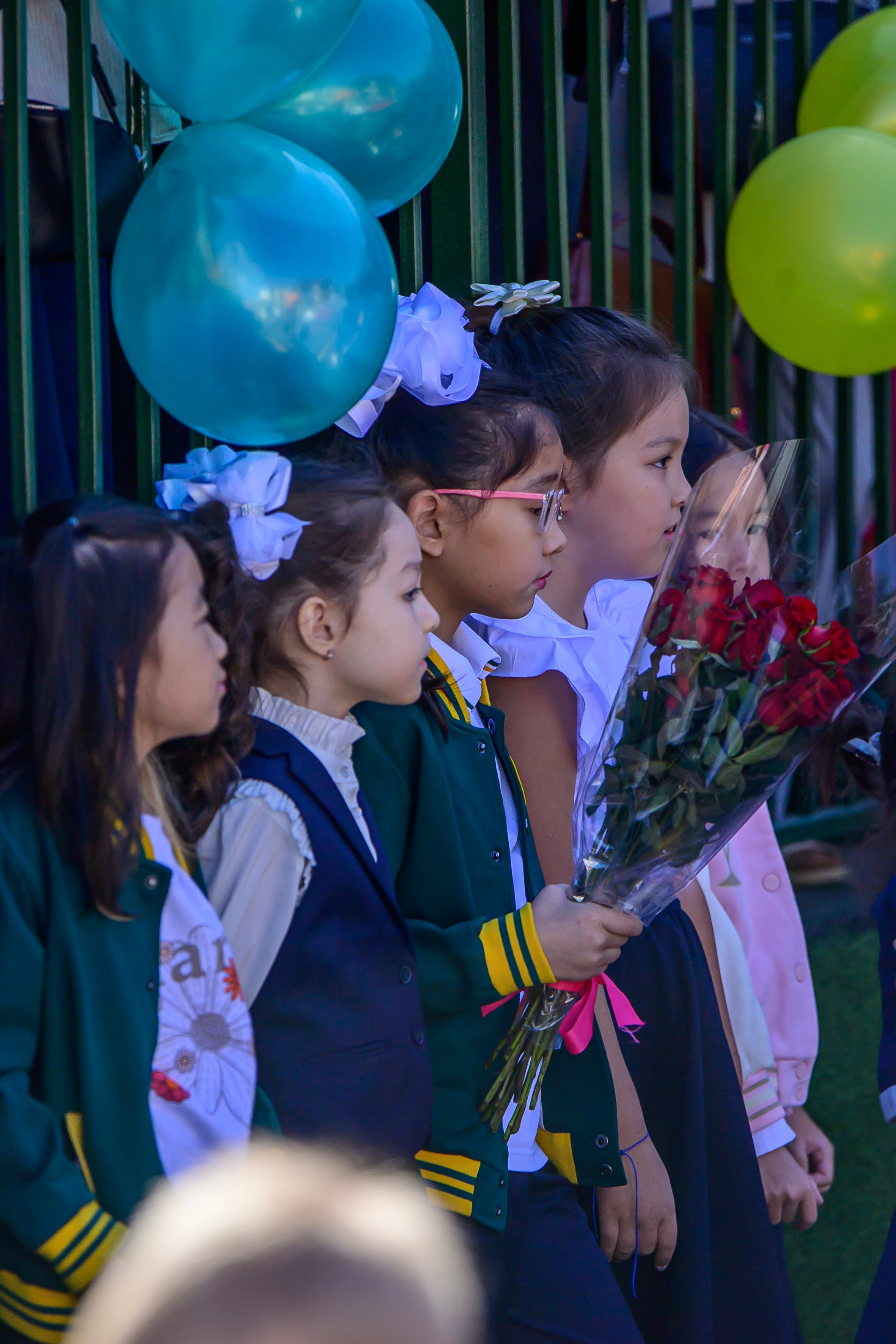 Фотосъемка мероприятия  1 Сентября в Abay International Shool. Фотограф в Алматы Егор Поленов