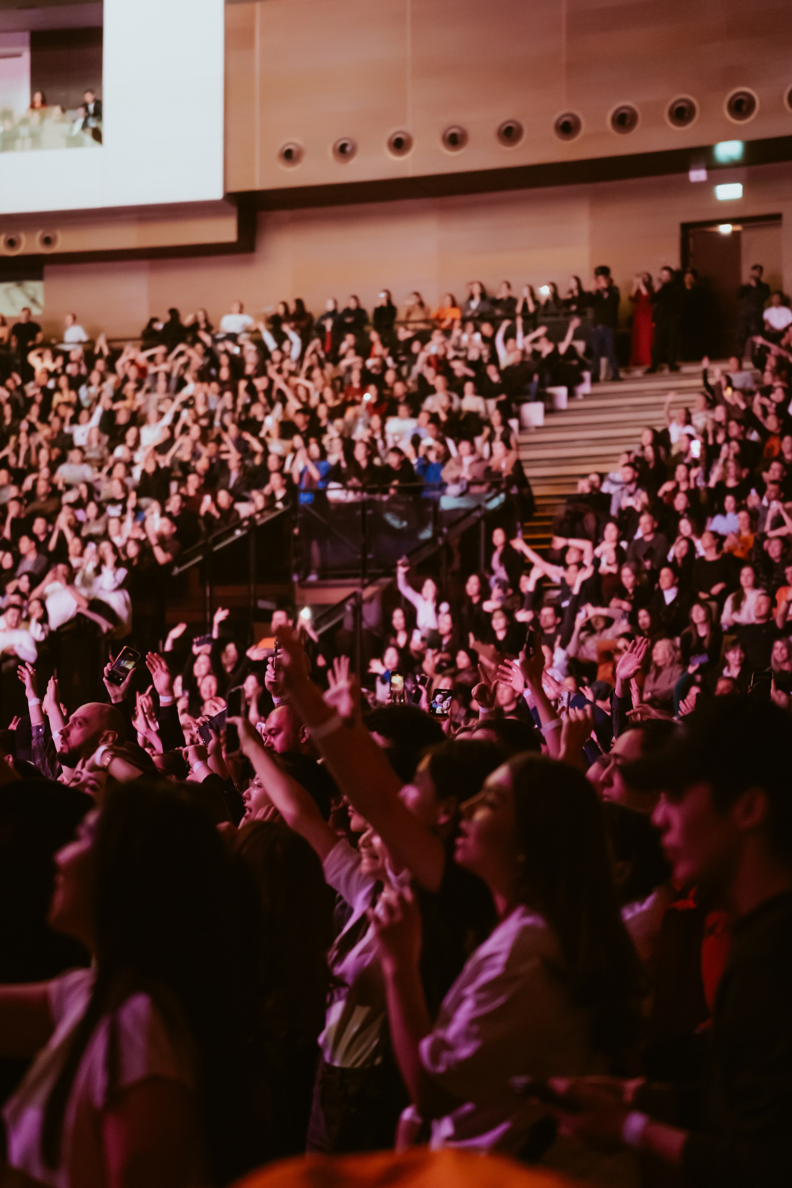 МакSим в Астане. Профессиональный фотограф в городе Астана Копанев Данил