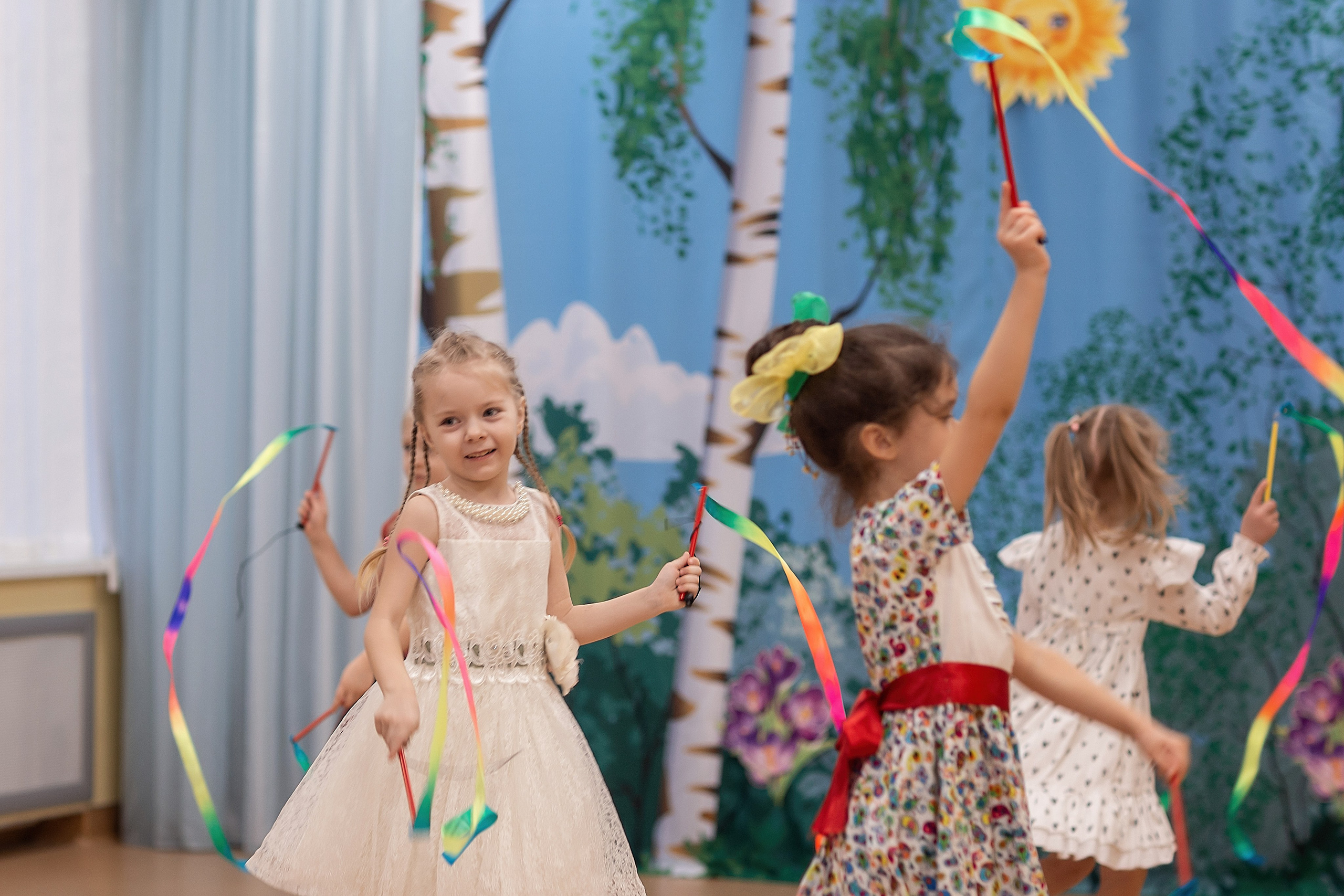 Весенний утренник_старшая группа_2025. Семейный фотограф в Санкт-Петербурге