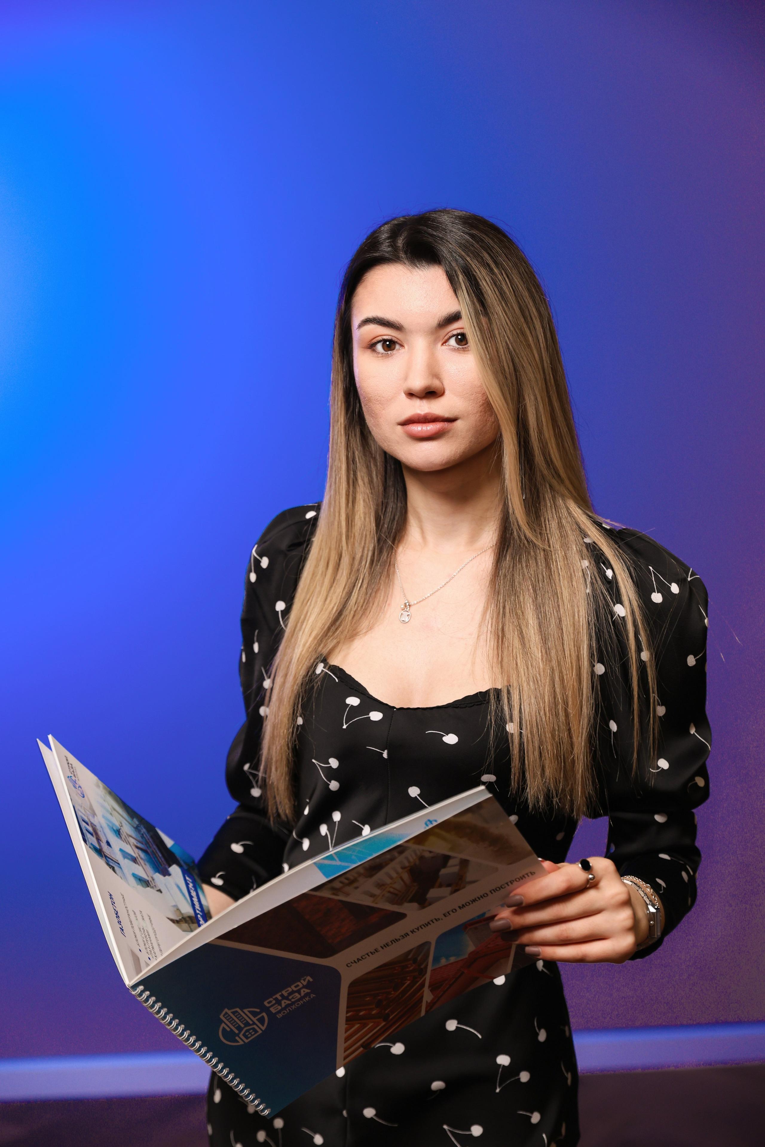 Выездные портреты для стройбазы «Волохонка». Снимаю съемки