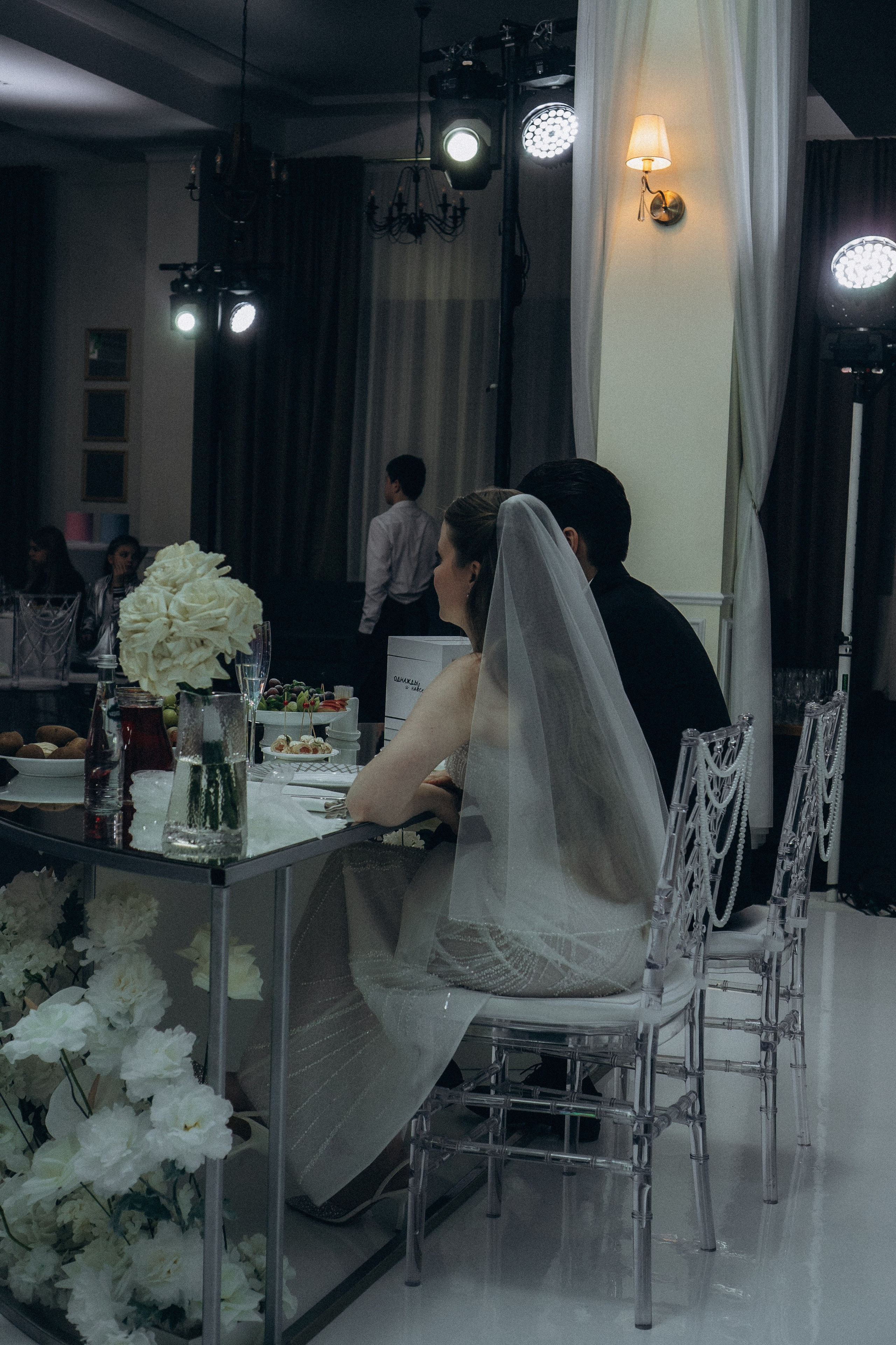 СВАДЕБНАЯ СЬЕМКА СБОРОВ В ОТЕЛЕ И ВЫЕЗД НА ЦЕРЕМОНИЮ (СНЯТО В СИБИРЕ В НИЖНЕВАРТОВСКЕ). Профессиональный фотограф, Санкт-Петербург — Виктория Богомолова