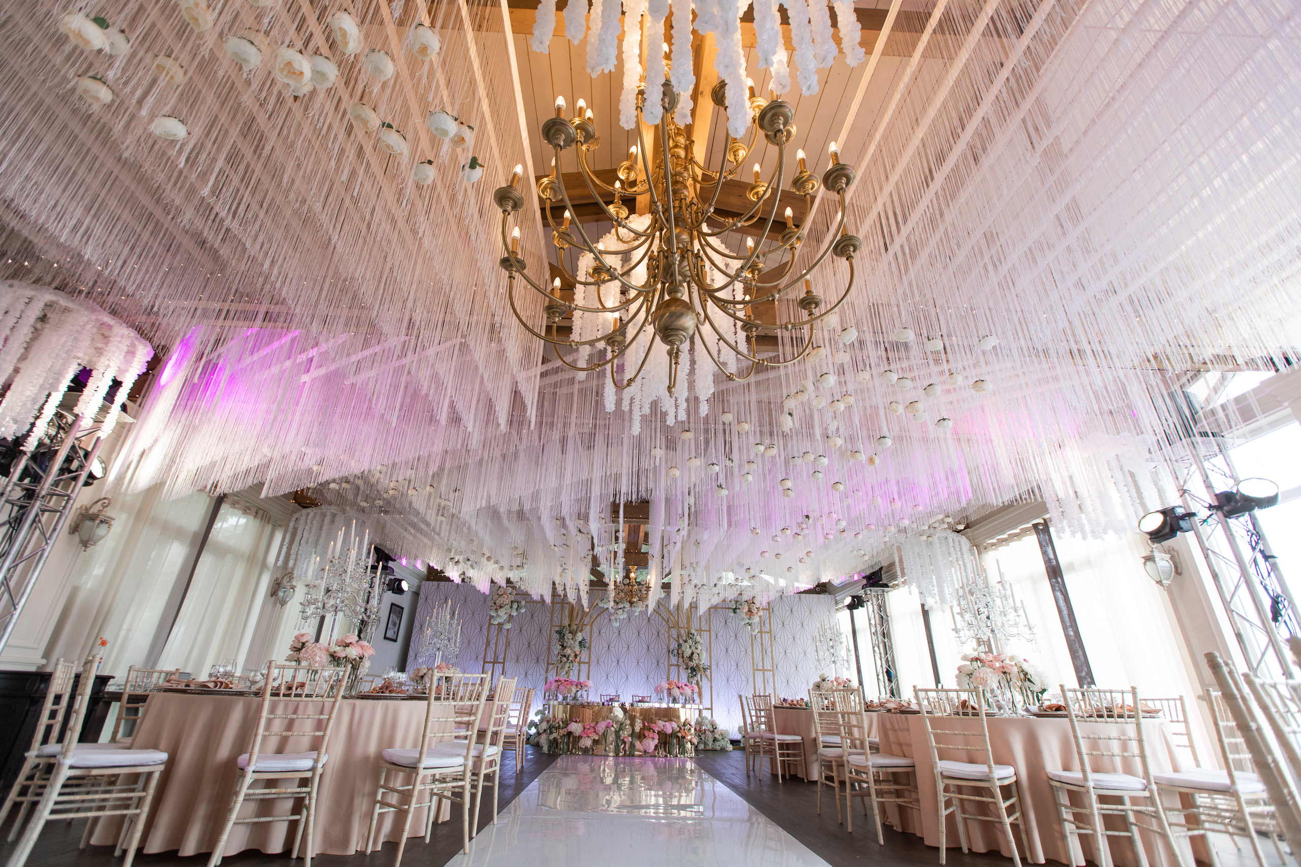 Armenia + Mexico = LOVE. Студийный и свадебный фотограф в Москве Айк Саркисян