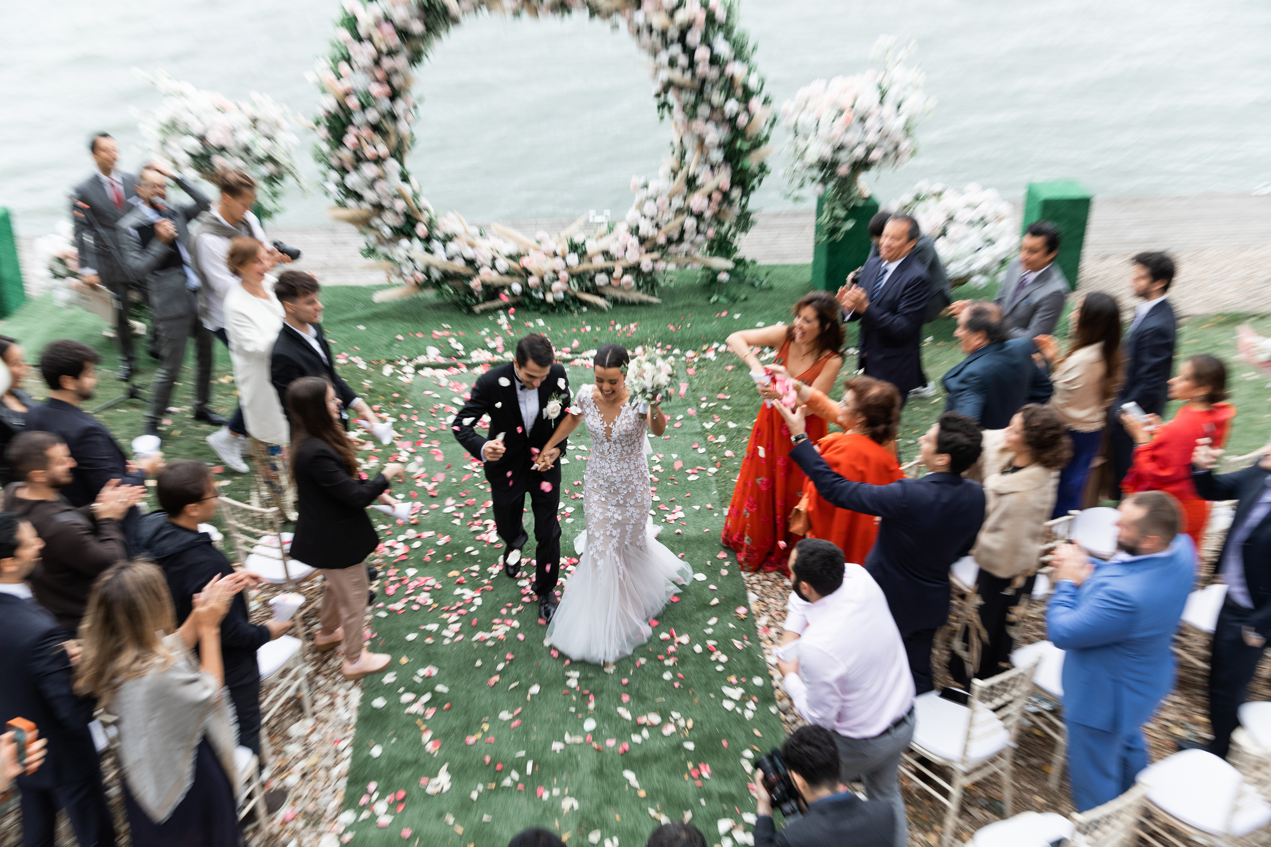 Armenia + Mexico = LOVE. Студийный и свадебный фотограф в Москве Айк Саркисян