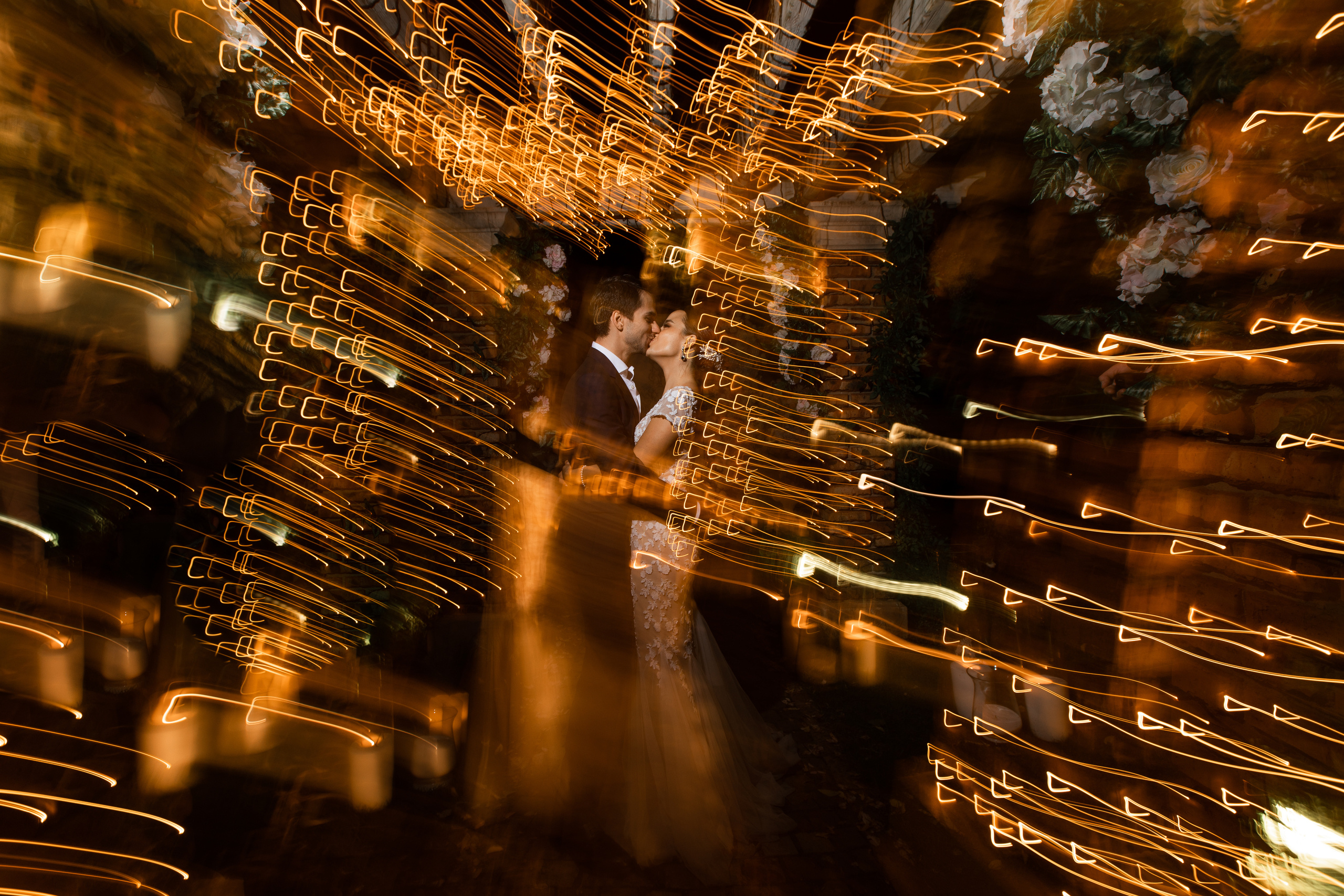 Armenia + Mexico = LOVE. Студийный и свадебный фотограф в Москве Айк Саркисян