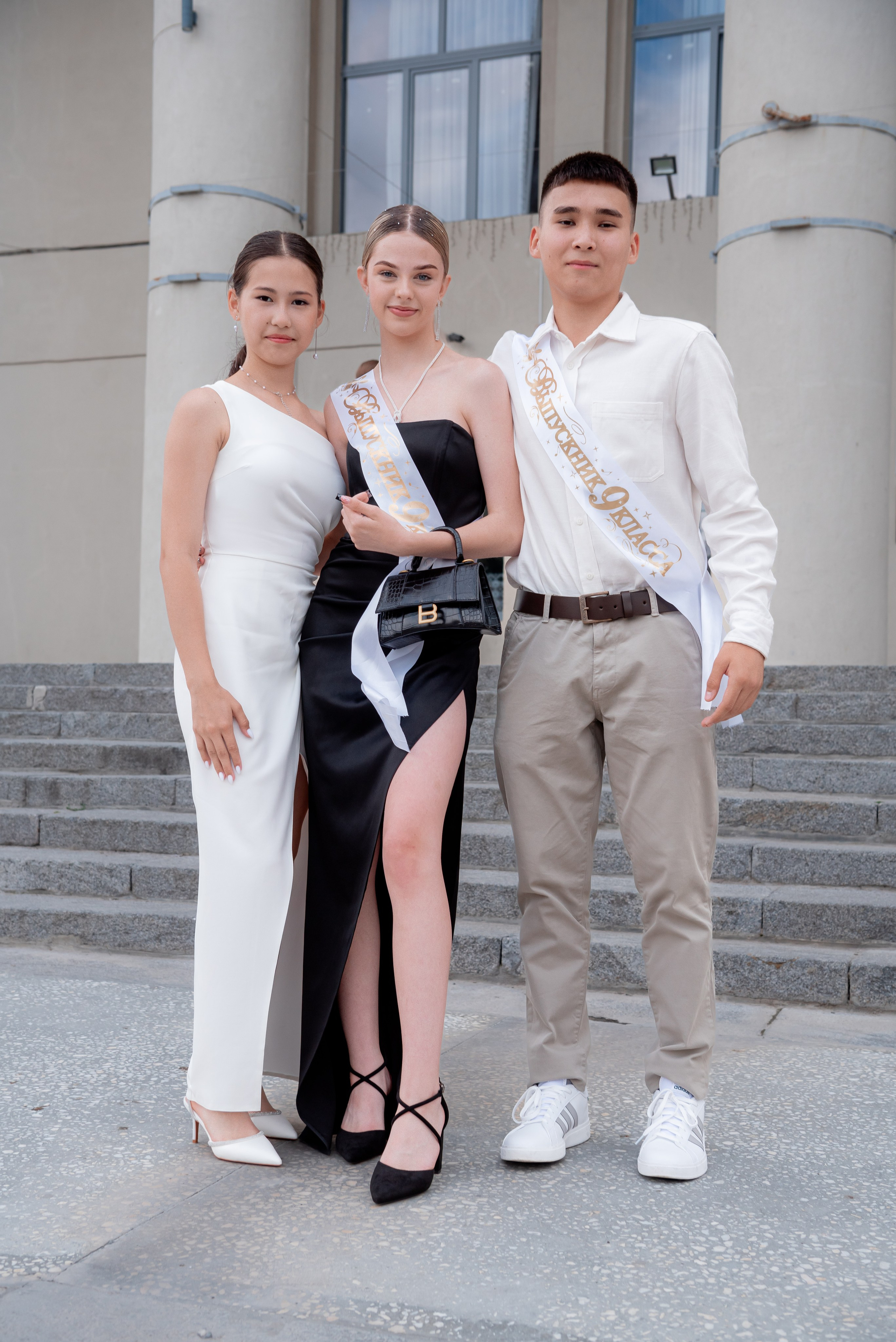 86 школа. Вручение. ДК Тракторозаводского района. Фотограф в Волгограде и Волжском Александр Горбань