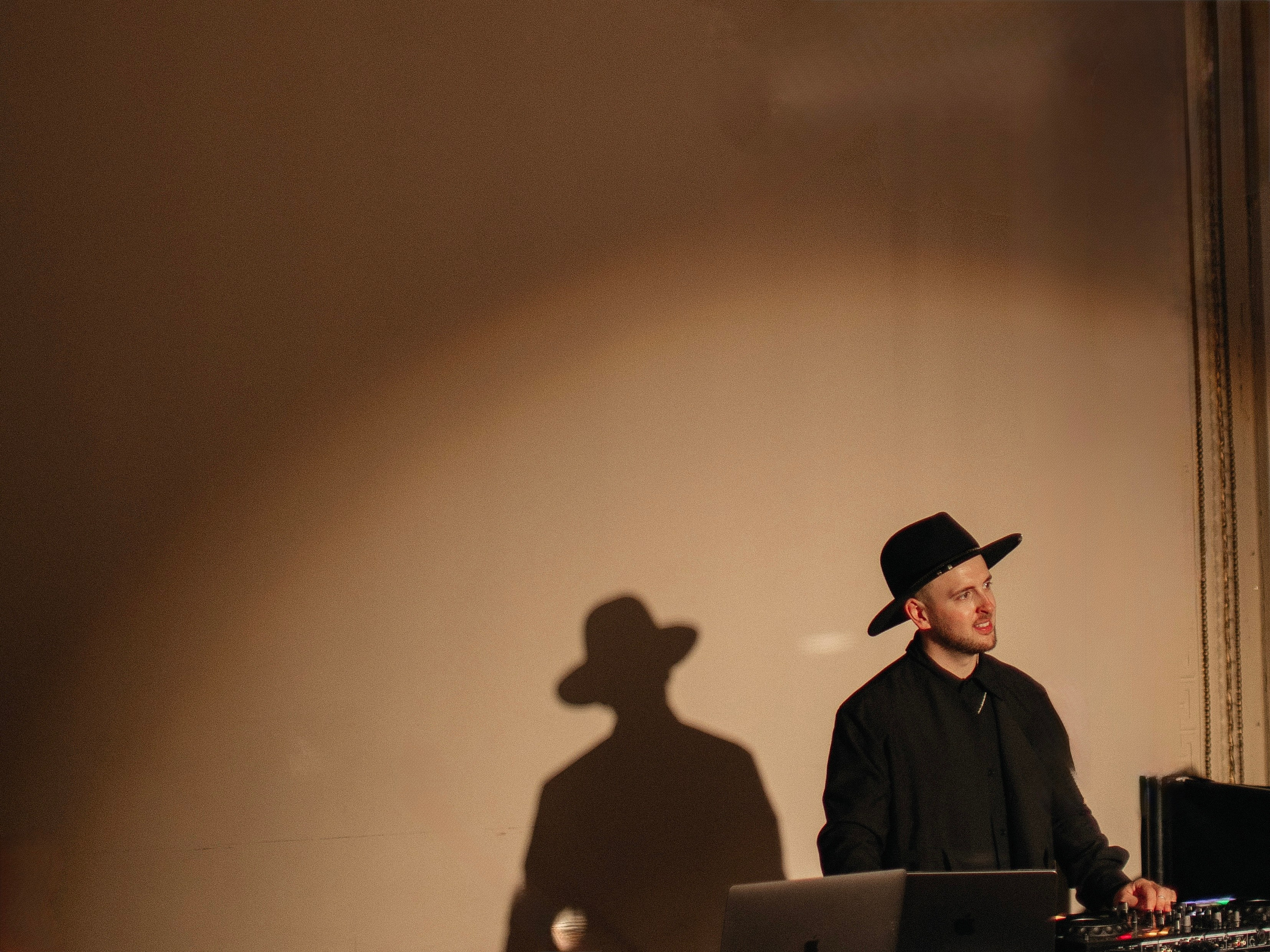 В начале было слово. Фотограф в Воронеже Антон Пестов