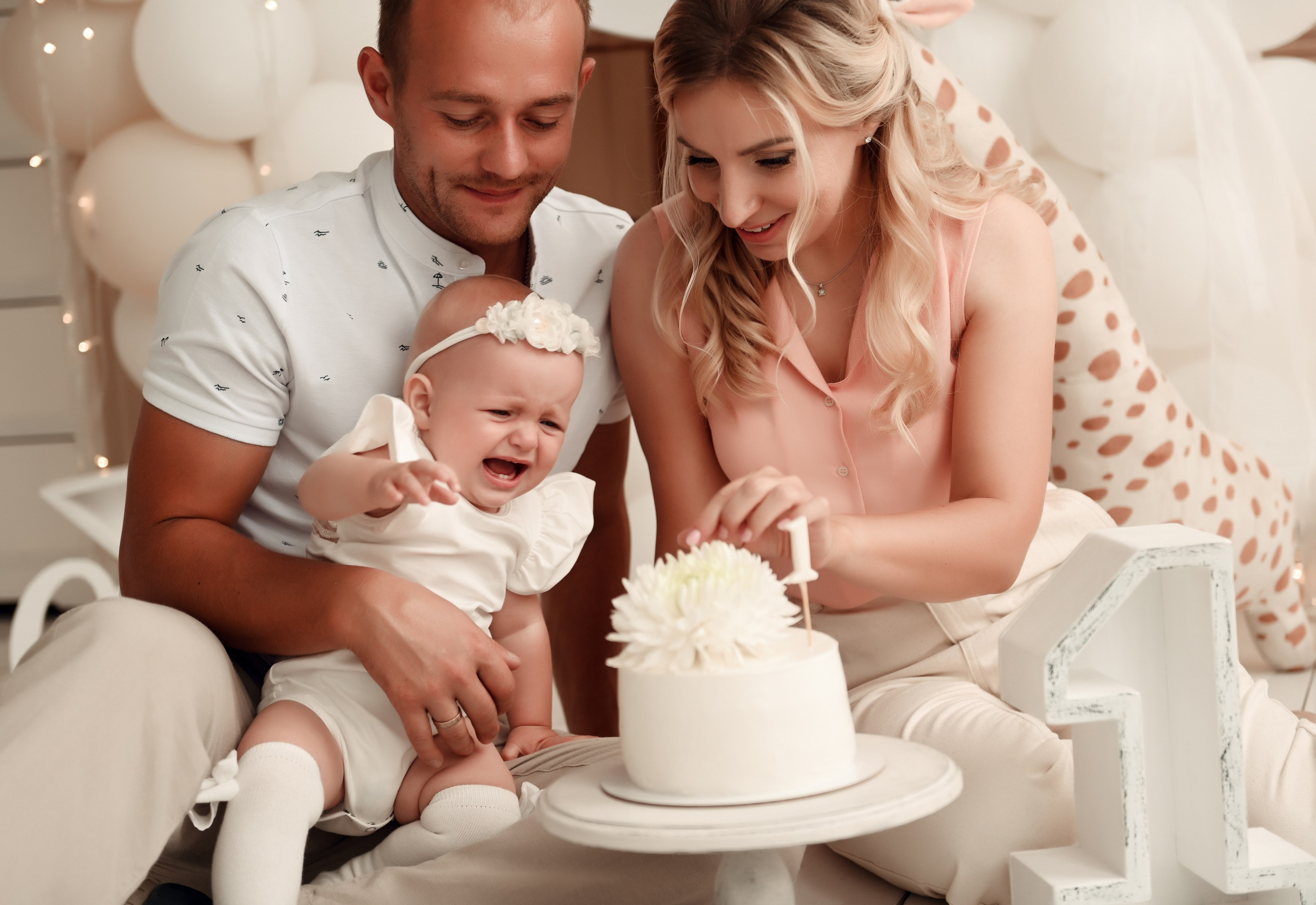 Студийные семейные, детские, индивидуальные фотосессии. Свадебный, семейный, детский, контент фотограф в Омске Максим Ильин