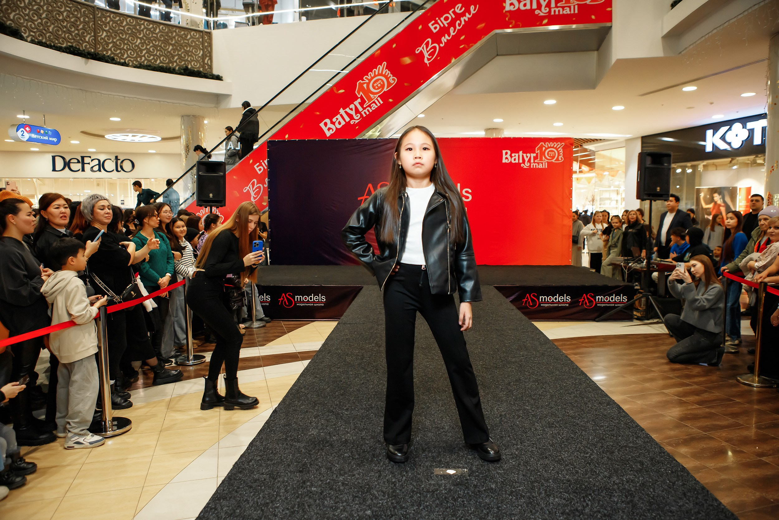 Fashion Show модельной школы AS Models. Кипятком Павлодар