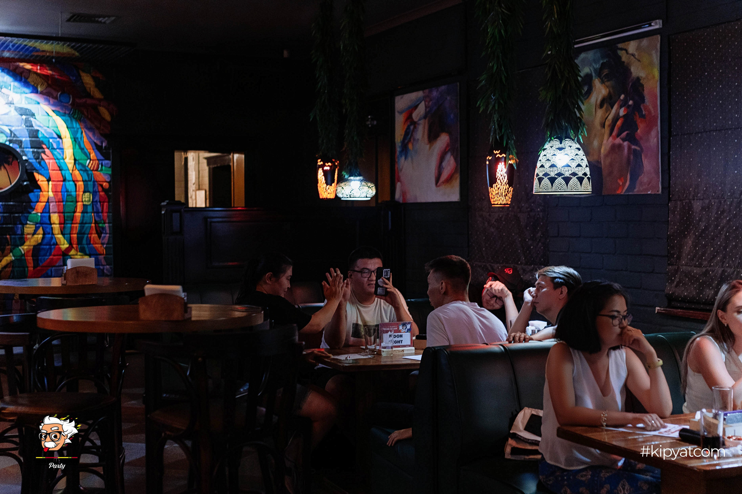 Эйнштейн Party