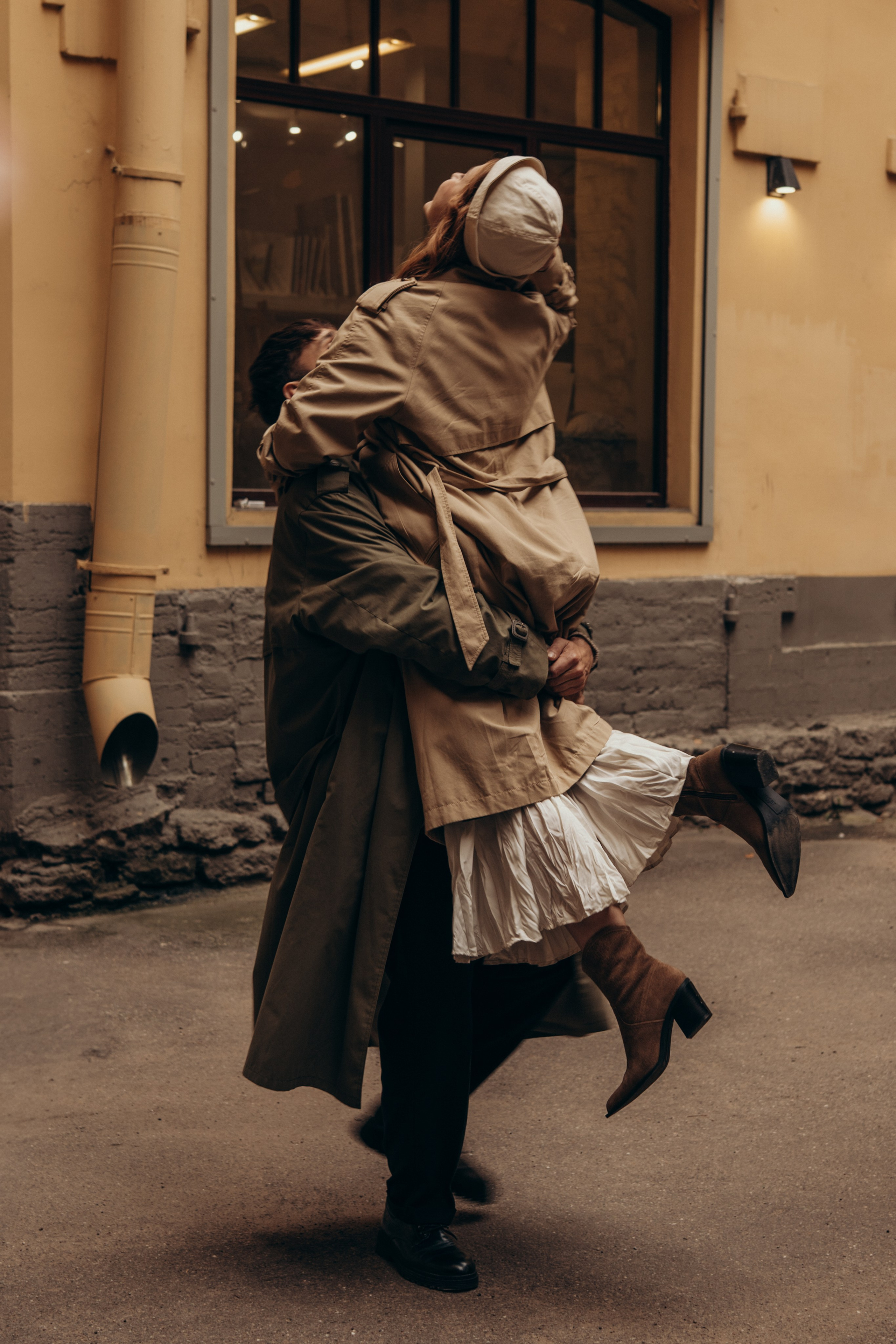 Евгений и Марина. Hmliber — фотограф и контент-креатор из Петербурга