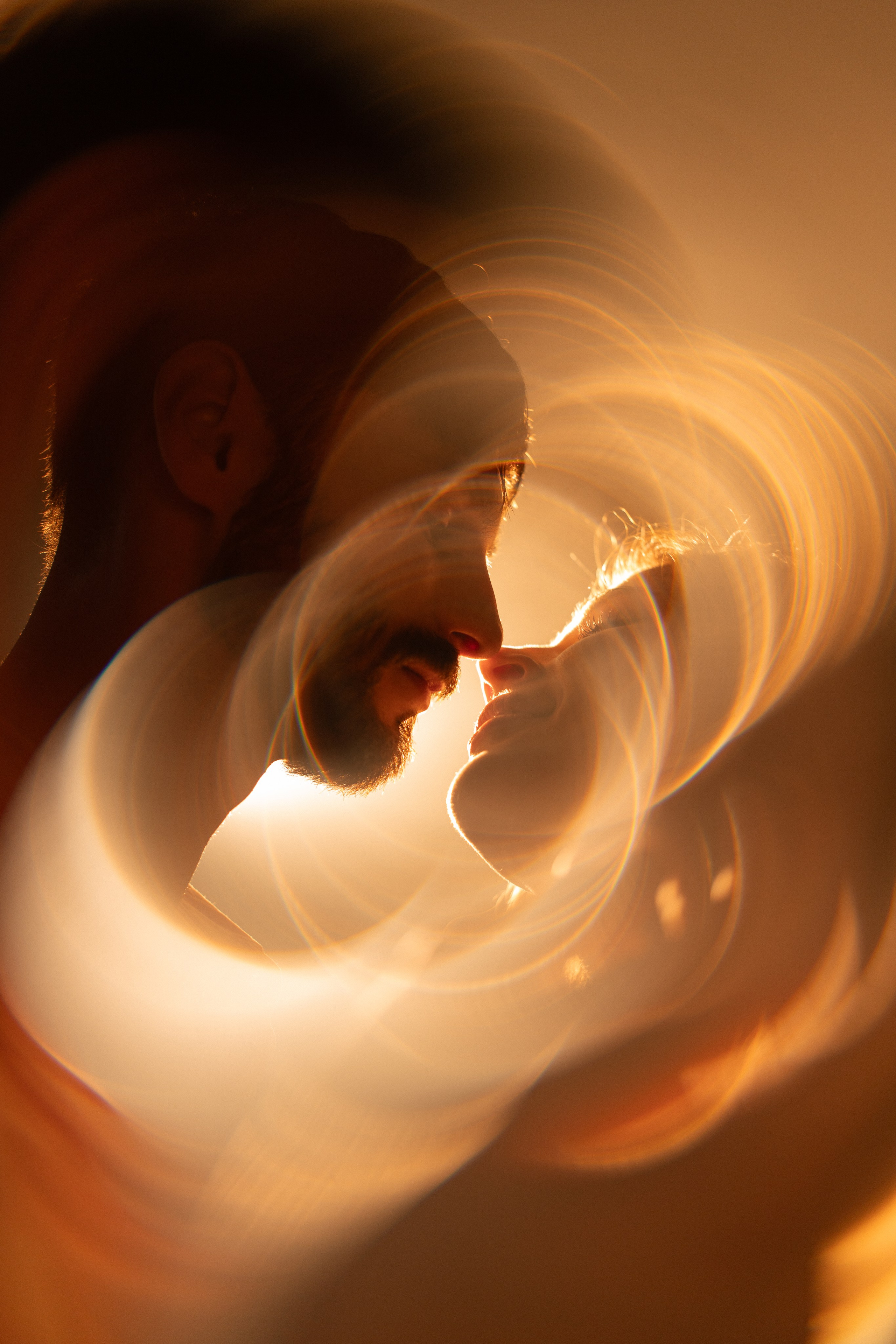 Евгений и Марина. Hmliber — фотограф и контент-креатор из Петербурга