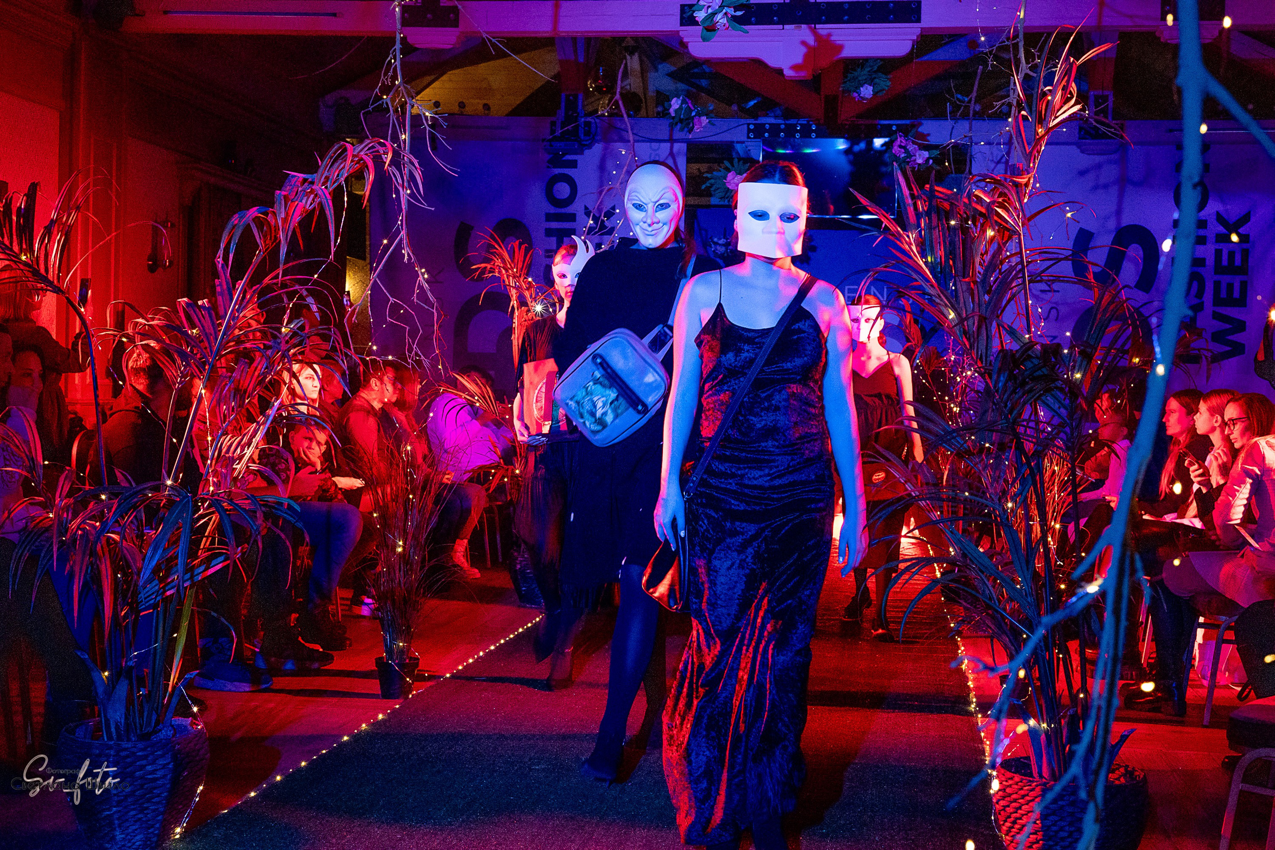 Smolensk Fashion Week_показы_ДЕНЬ 3_ФИНАЛ_Алиса в стране чудес. Главная