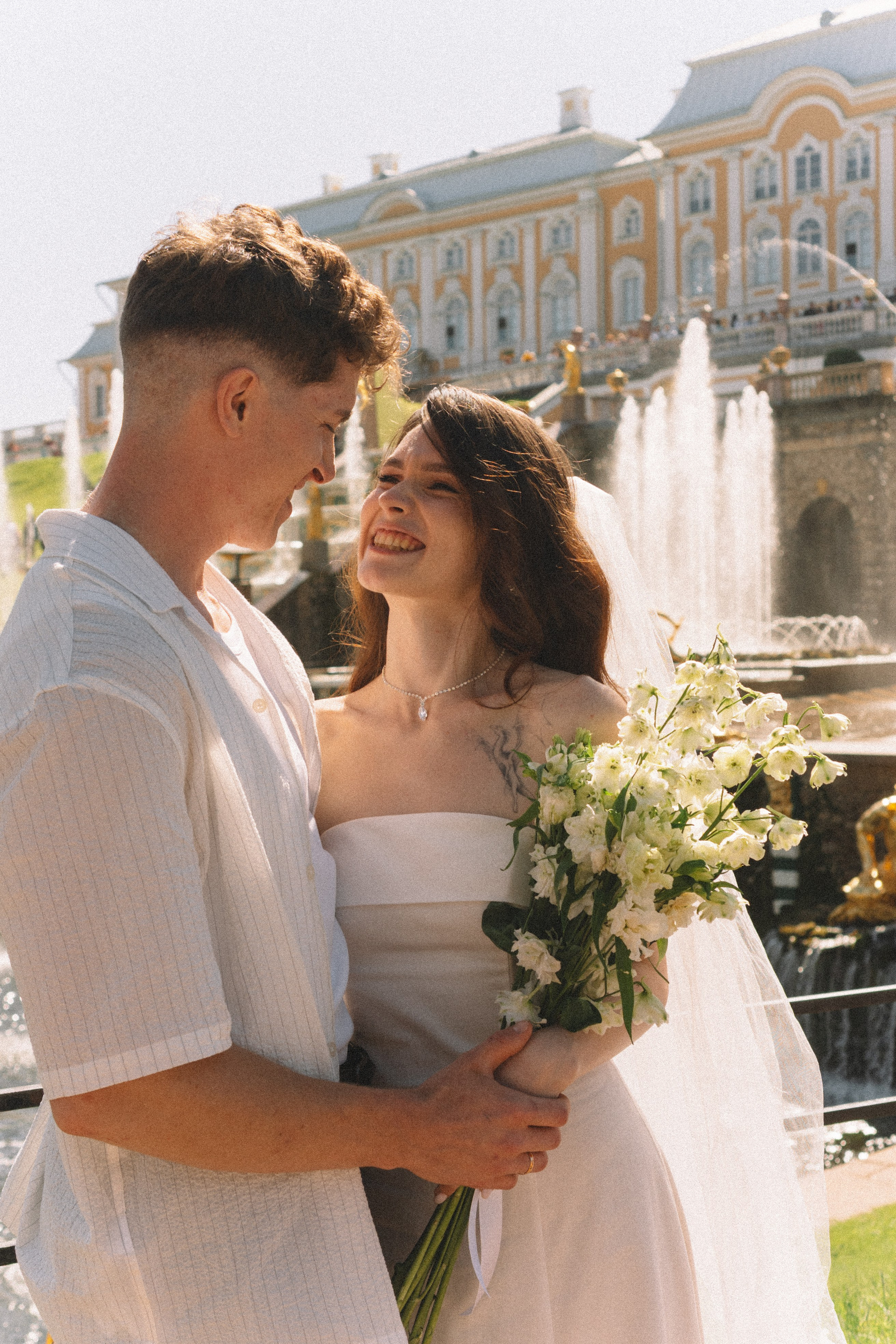 СВАДЕБНАЯ СЬЕМКА В ПЕТЕРГОФЕ И СЬЕМКА РЕПОРТАЖА В ЗАГСЕ ПЕТЕРГОФА. Профессиональный фотограф, Санкт-Петербург — Виктория Богомолова