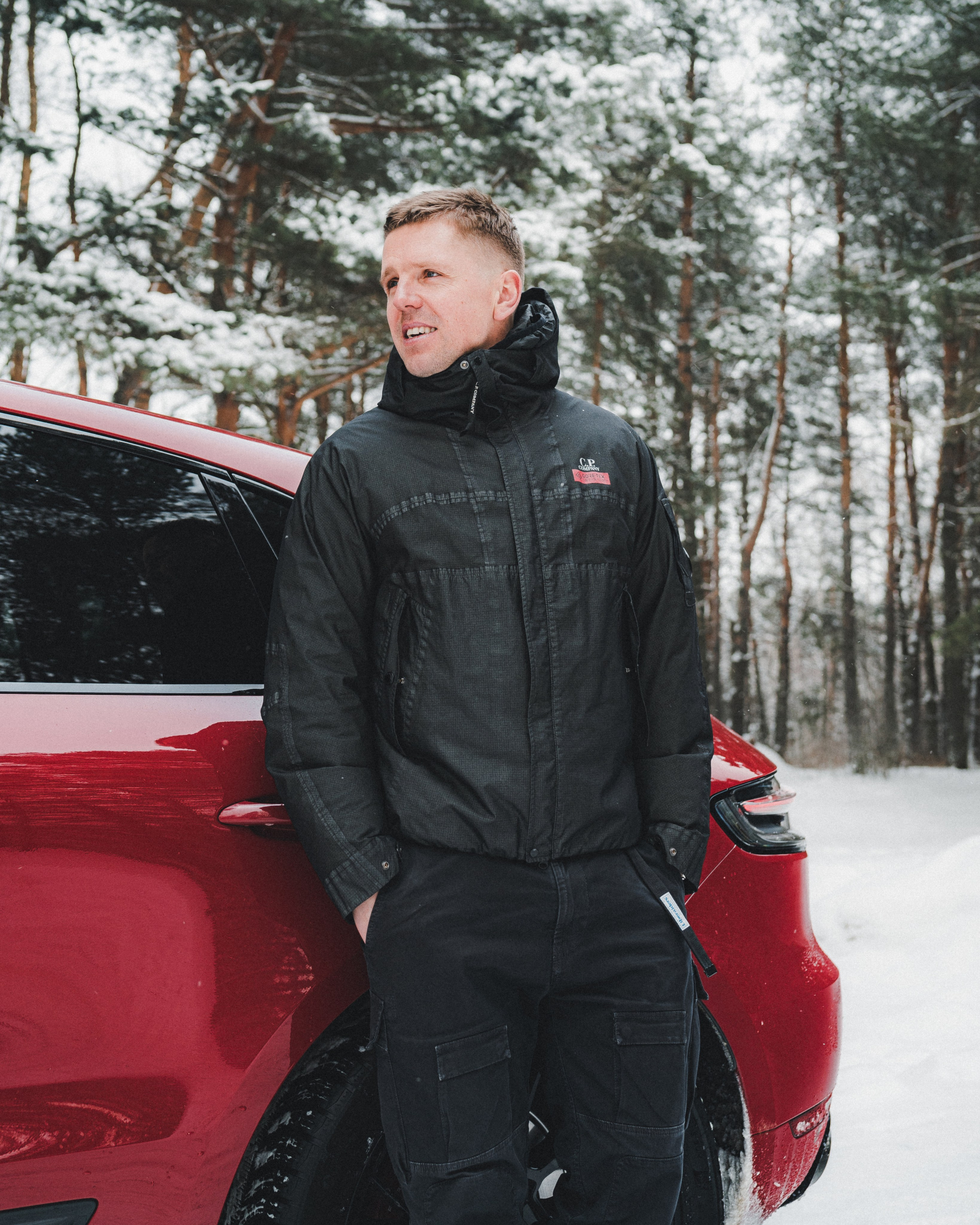 Автомобильная фотосессия Porsche Macan GTS. Фотограф Илья К. в Москве