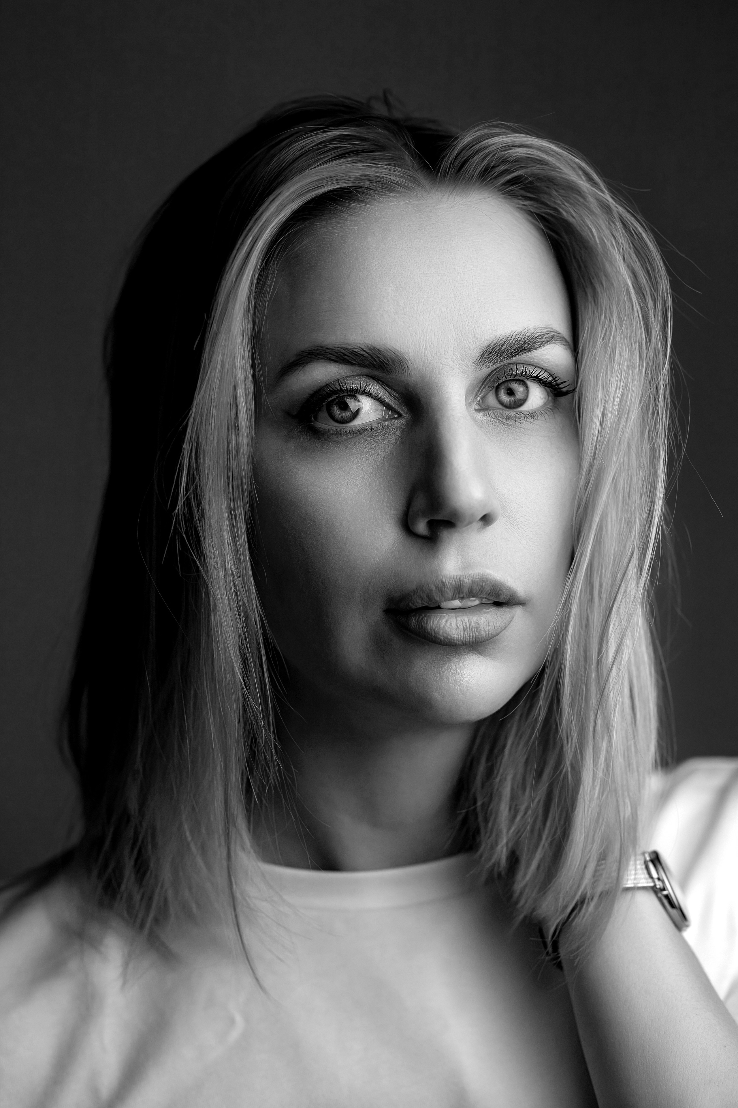 СТУДИЙНЫЙ минимализм ЖЕНСКИЙ. Фотограф Алина Лебедь