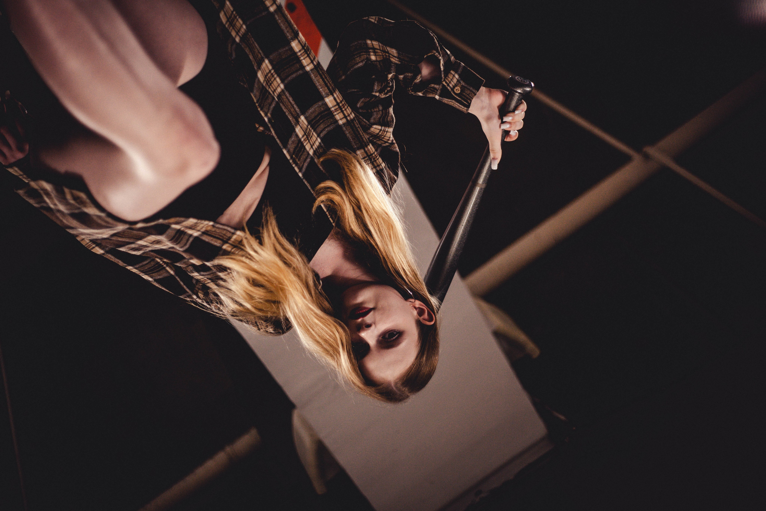 «Тайны парковки глазами тележки». Уличный фотограф Города N