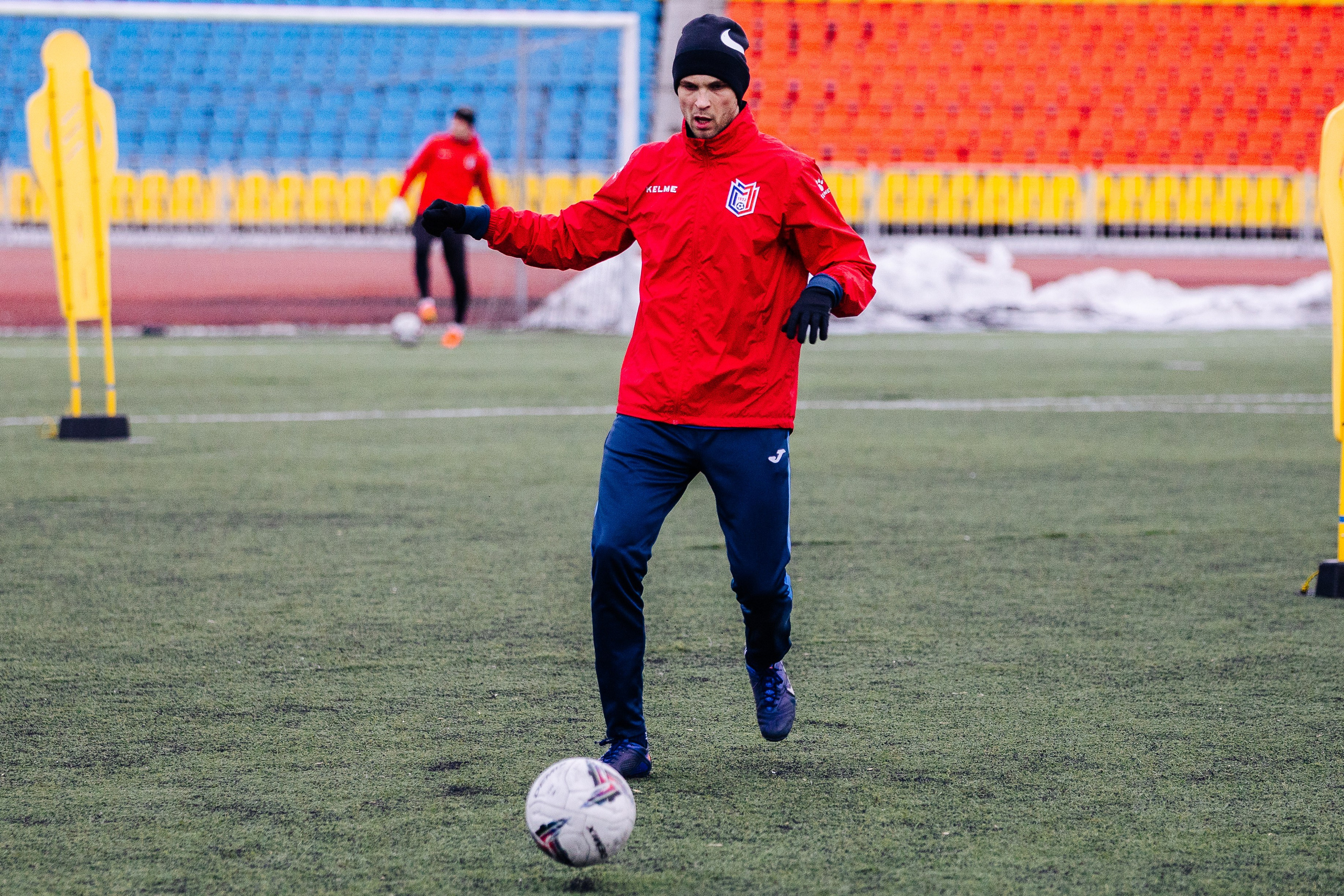 Тренировка ФК Металлург // 01.04.24. Денис Прохоров Фотограф в г. Магнитогорск