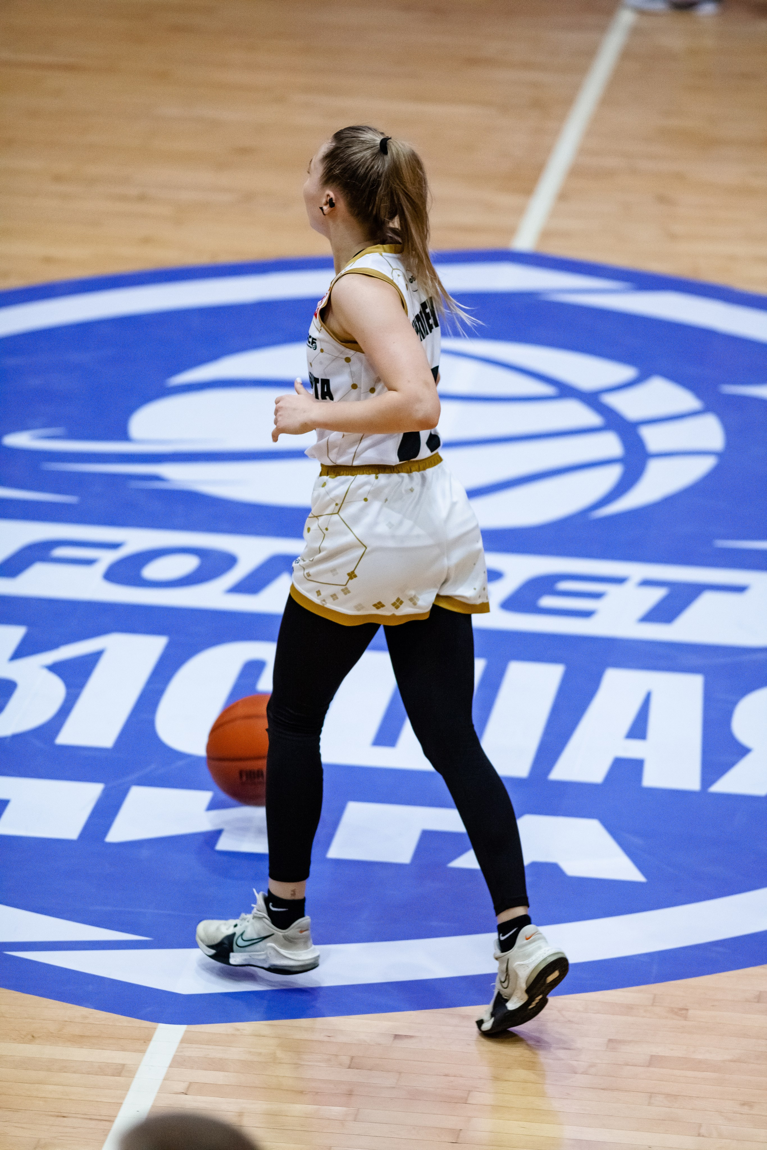 ЧГУ-Атланта — Славянка. Фотография