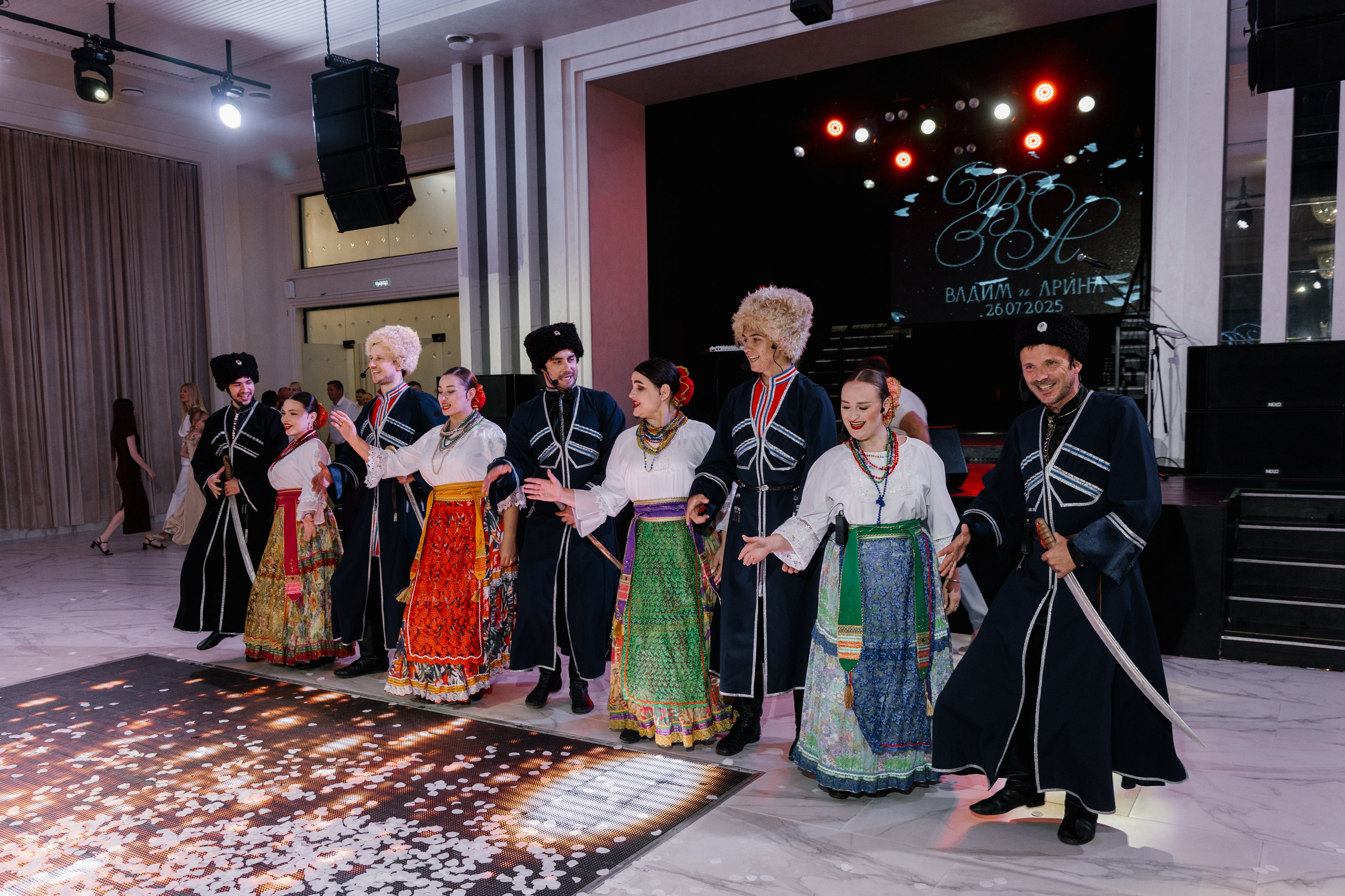 Вадим и Арина. Свадебный фотограф в Пятигорске и КМВ Софья Аджикеримова