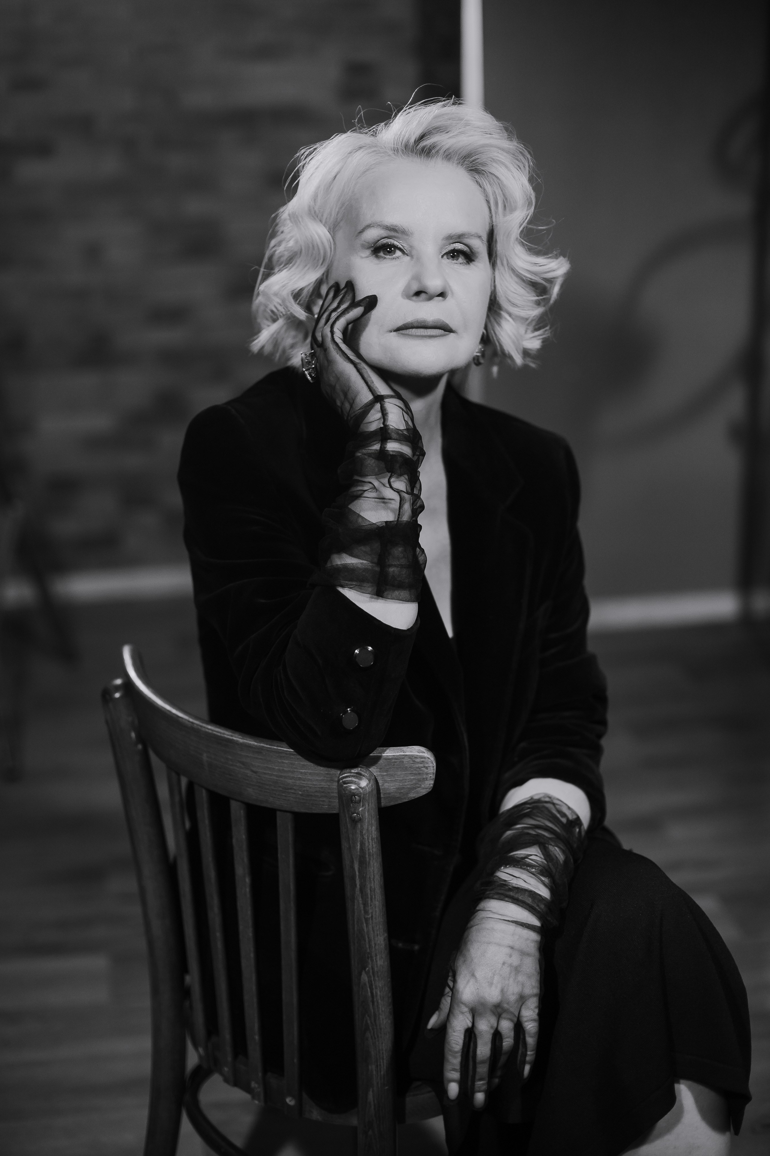 Классический портрет возрастной. Креативный и женский Фотограф Омске Наталья Лебедева